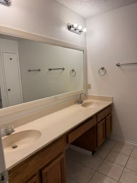 11323 Mulholland Dr Property Photo 7