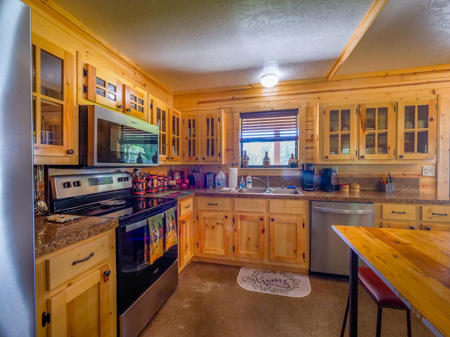 162 Lloyd James Rd Property Photo 21