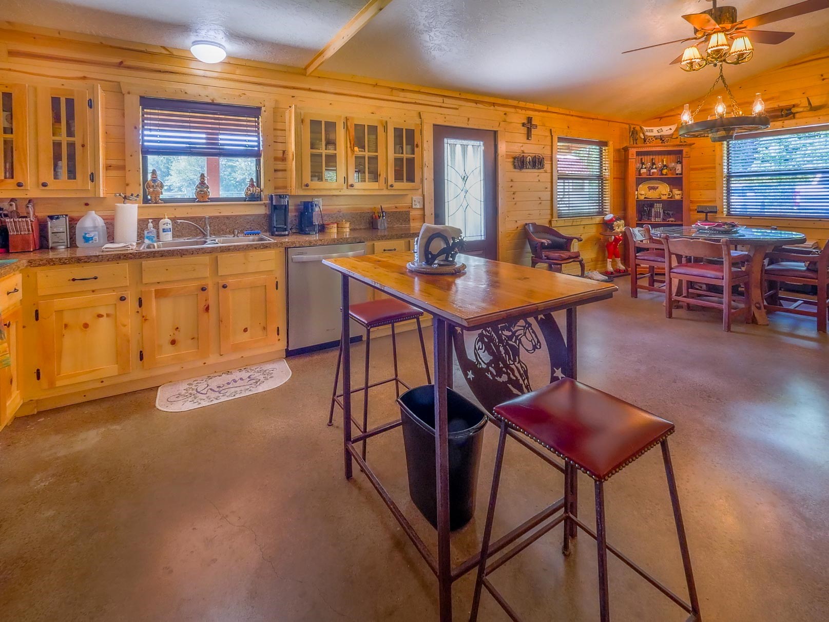 162 Lloyd James Rd Property Photo 22