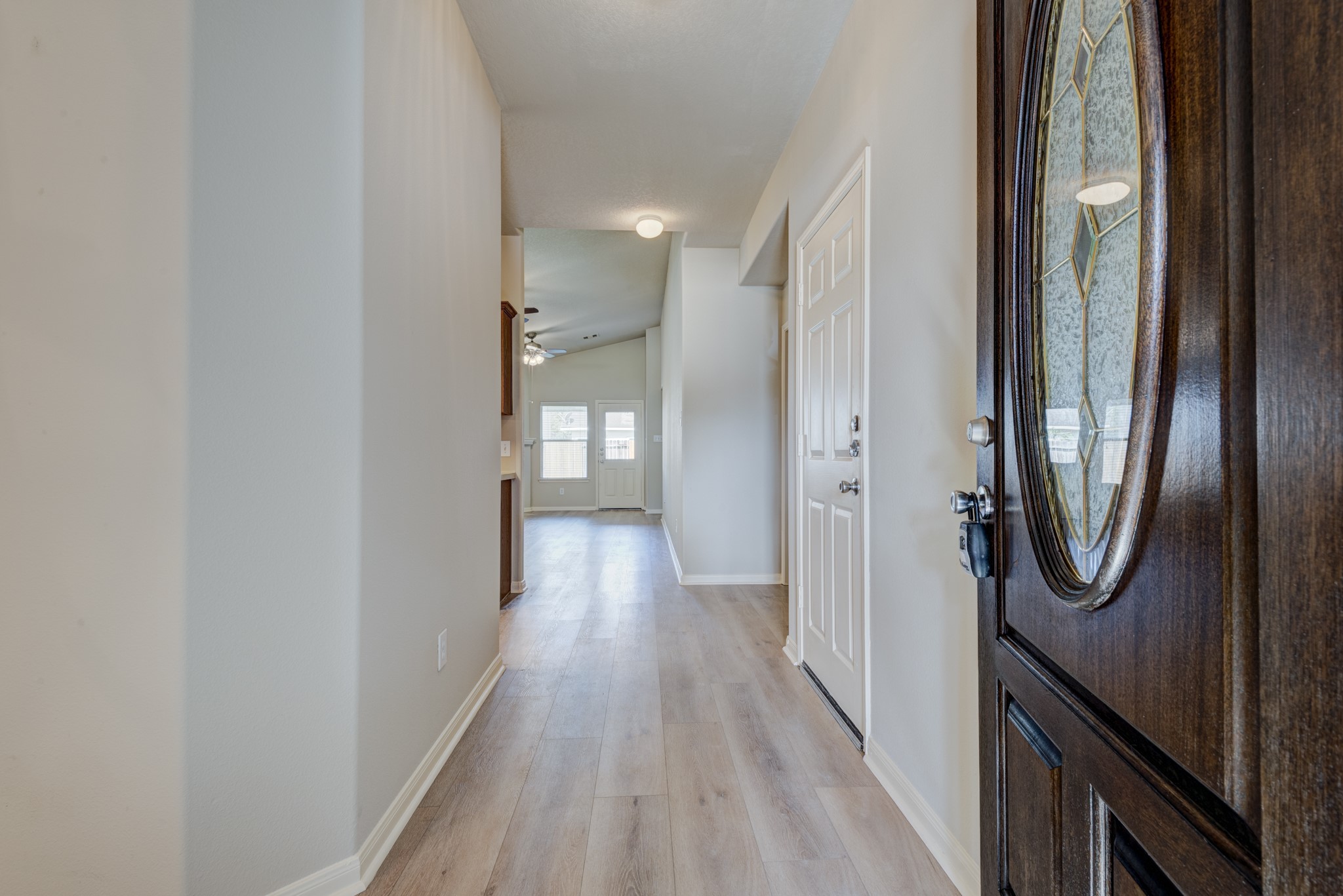 21507 Siros Isle Drive Property Photo 5