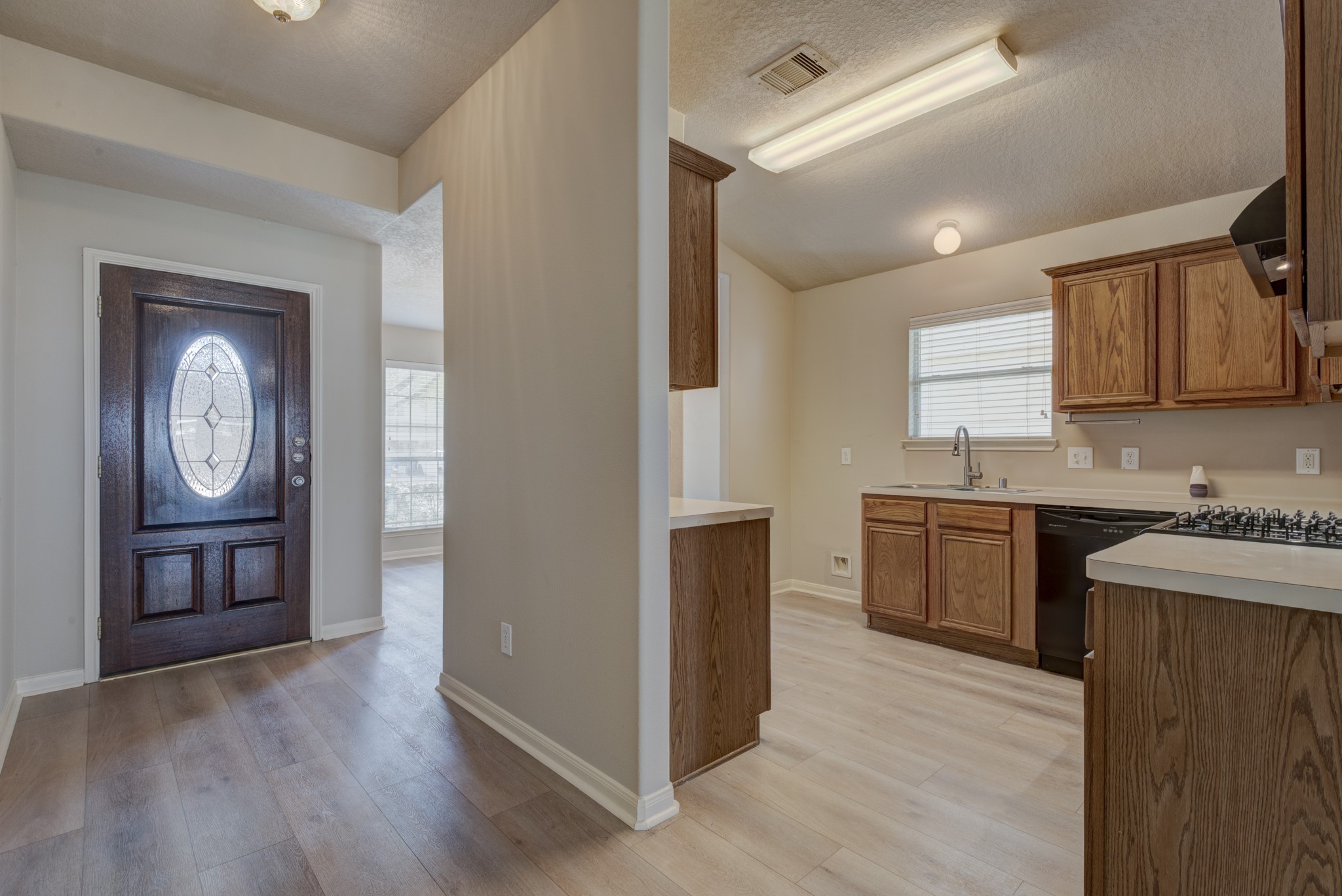 21507 Siros Isle Drive Property Photo 6