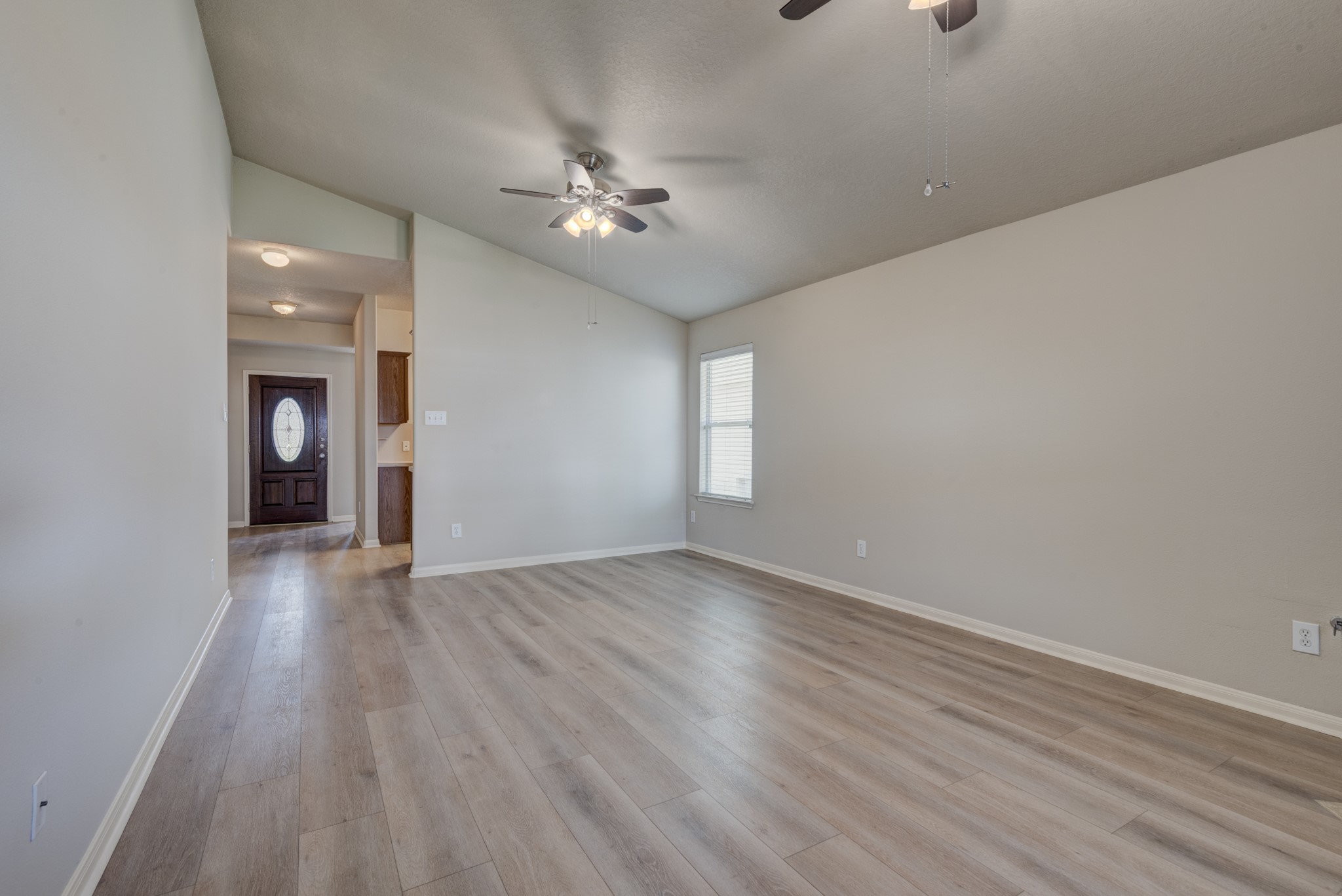 21507 Siros Isle Drive Property Photo 13