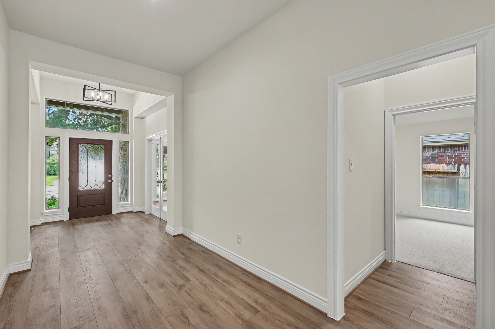 1414 Laura Hills Lane Property Photo 6
