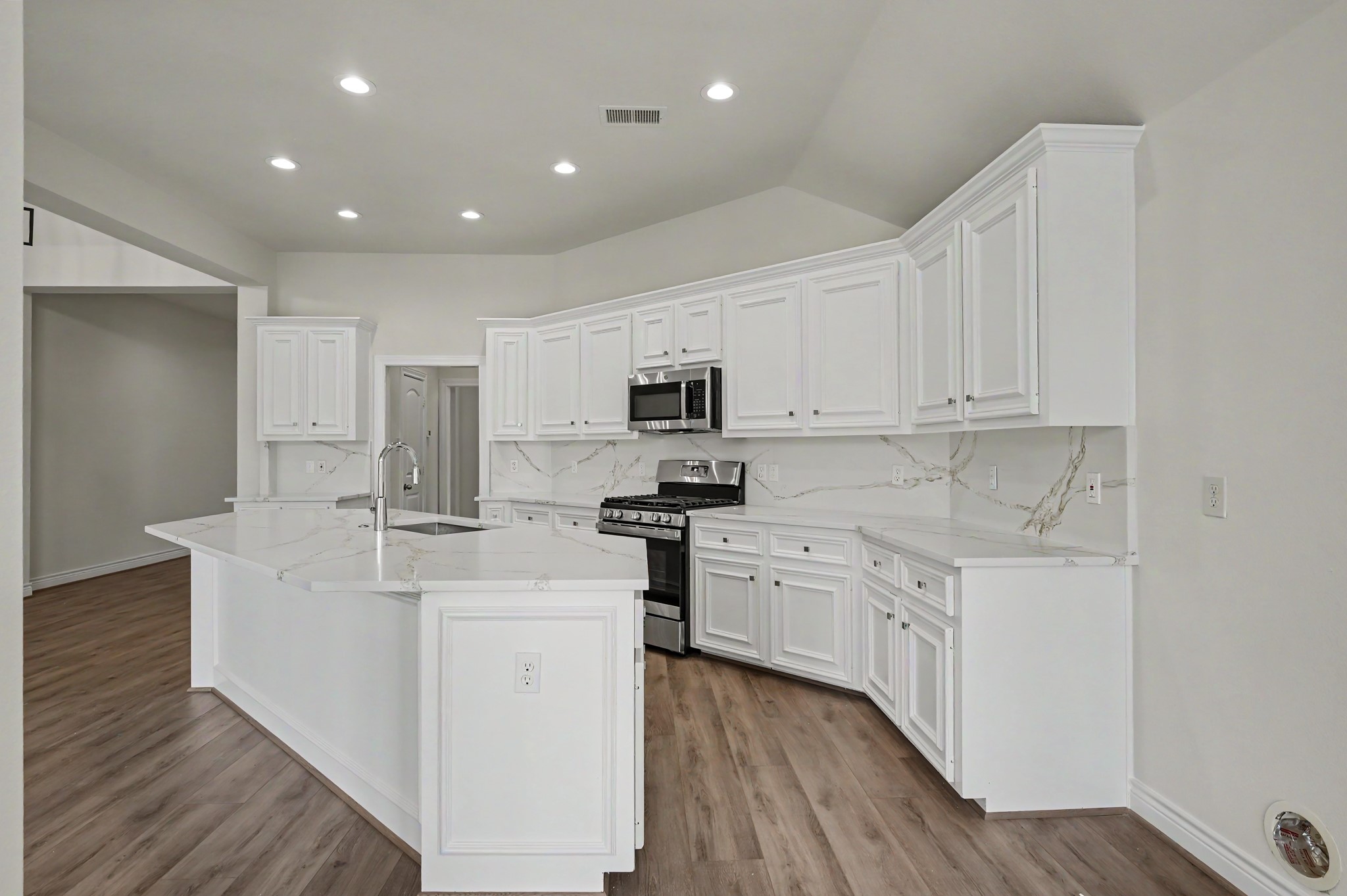 1414 Laura Hills Lane Property Photo 19