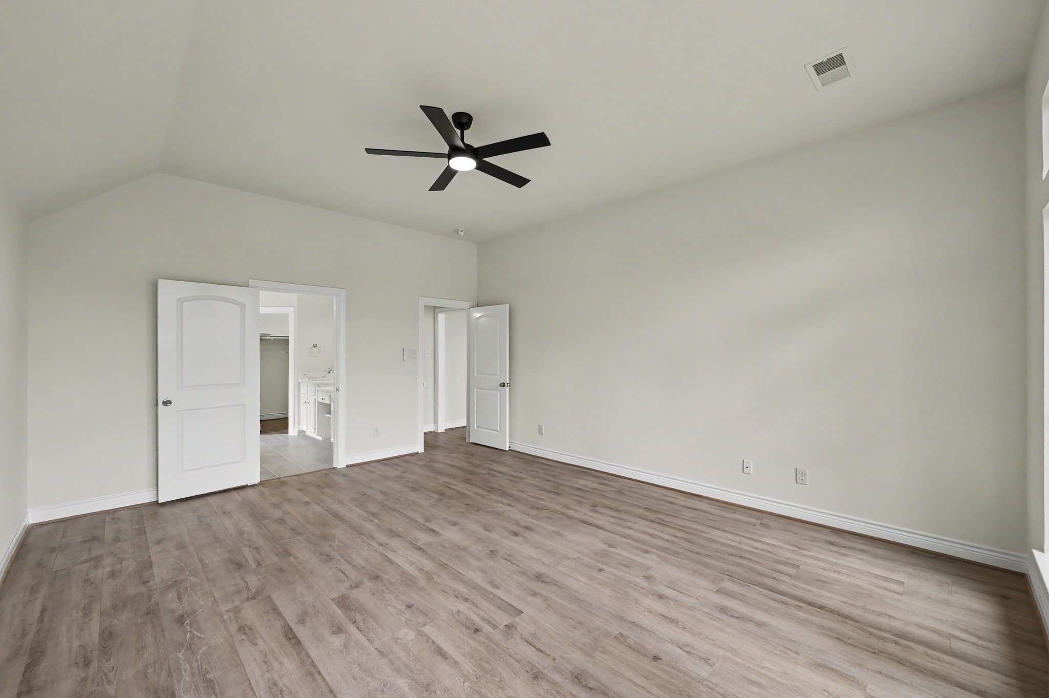 1414 Laura Hills Lane Property Photo 24