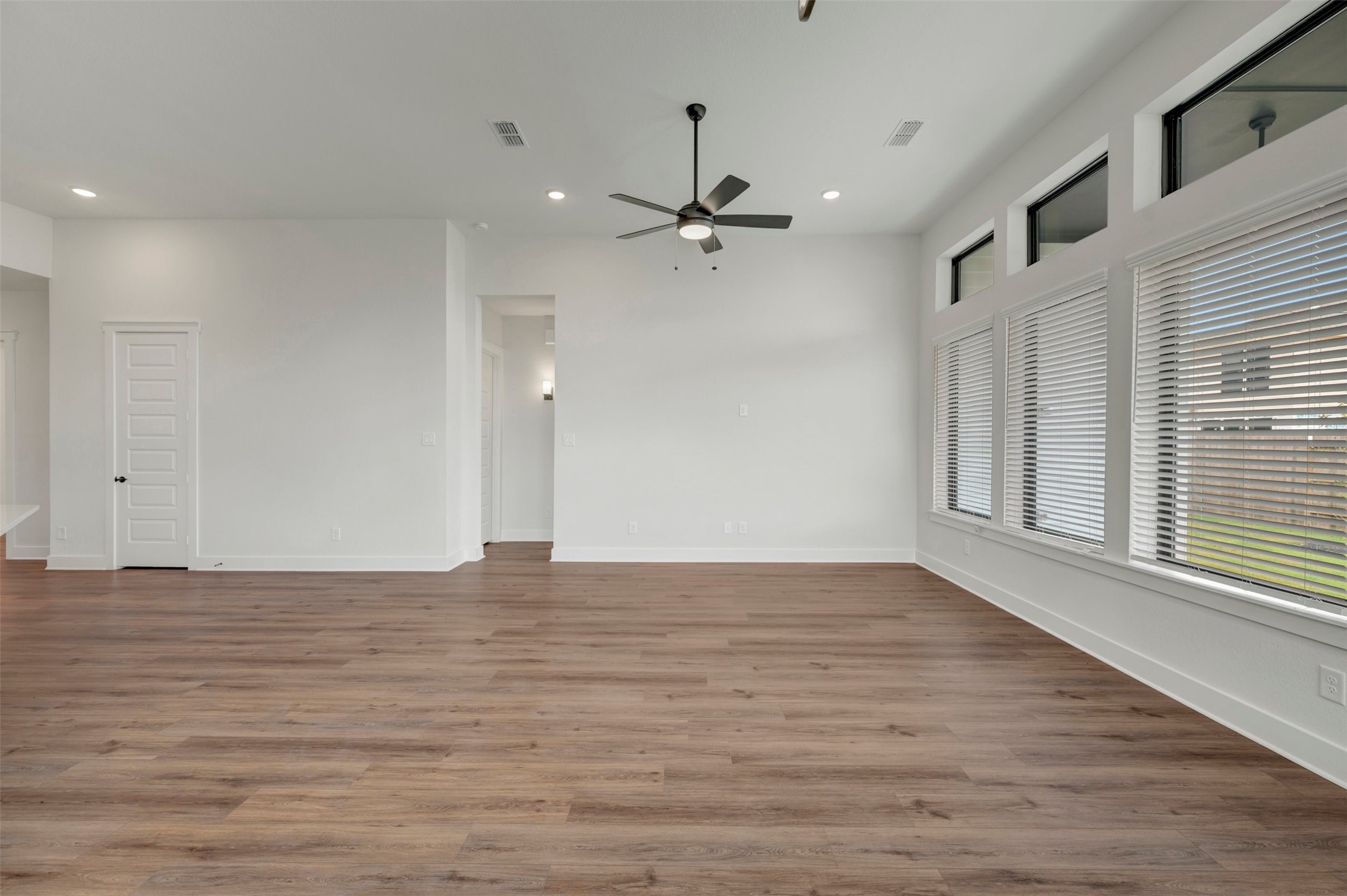 18607 Rumba Court Property Photo 33