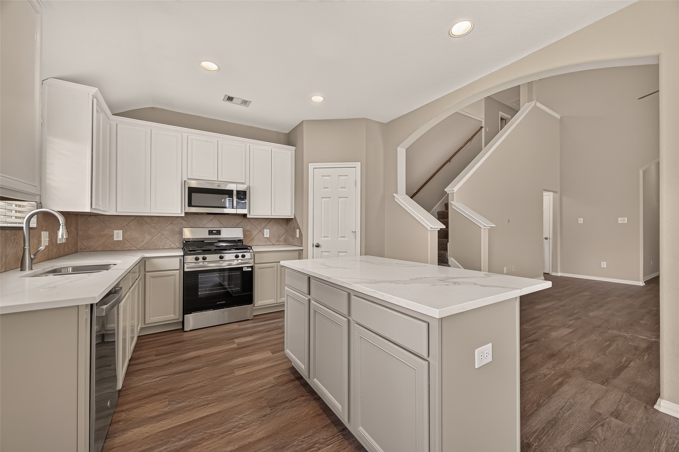 5431 Rio Drive Property Photo 13