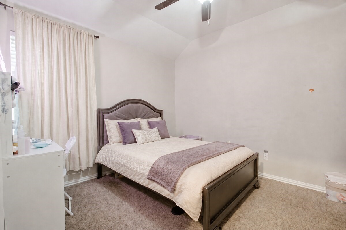 8218 Bay Run Avenue Property Photo 21