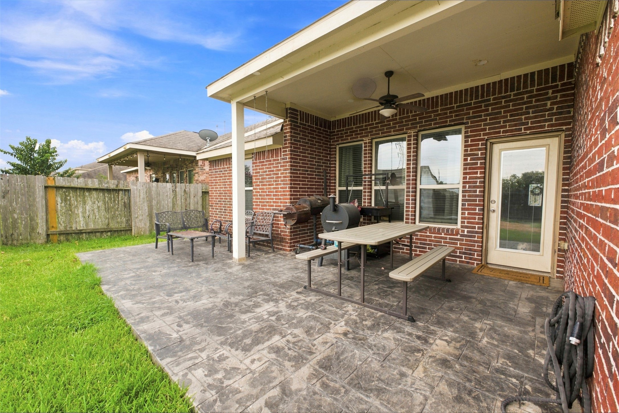 8218 Bay Run Avenue Property Photo 23