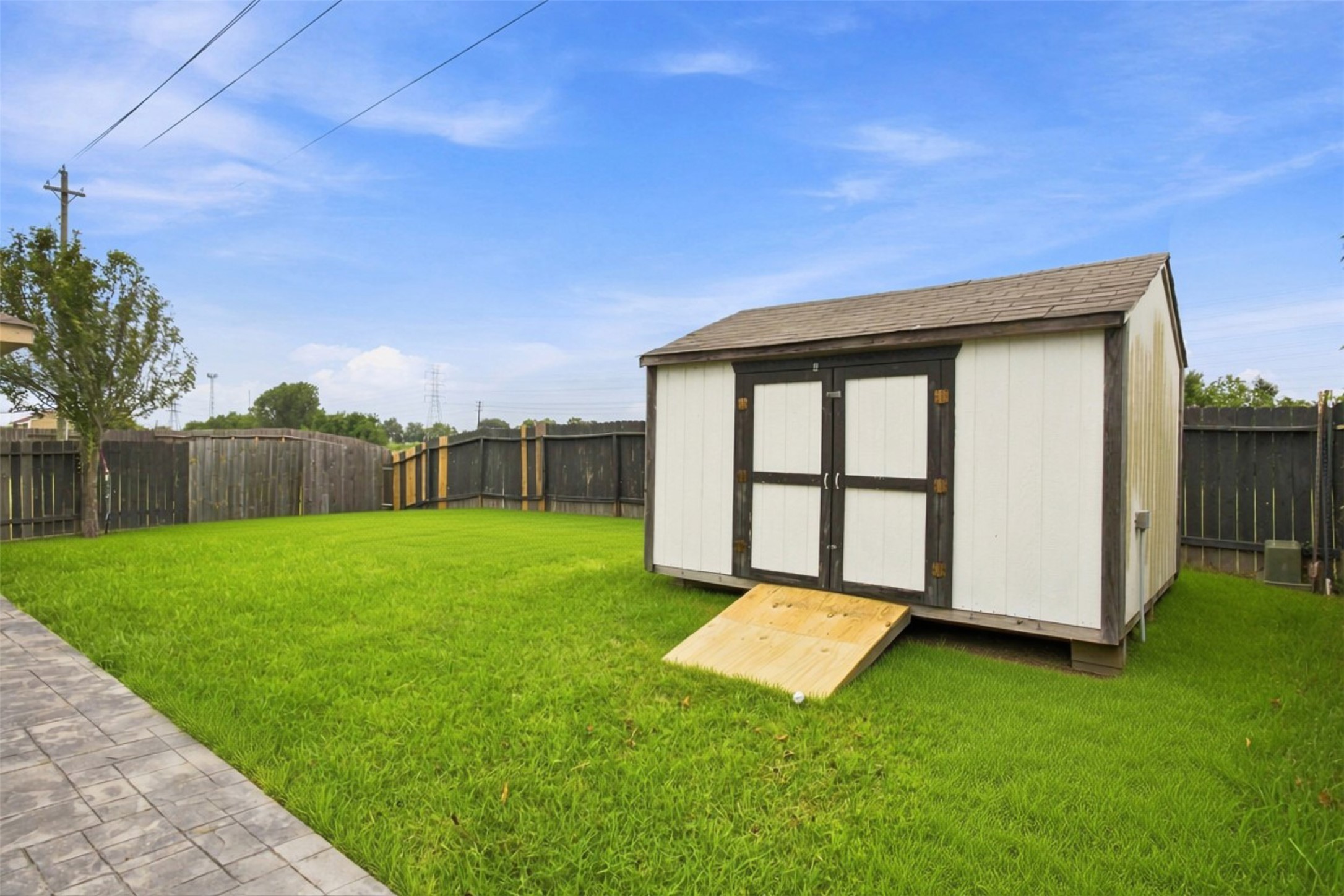 8218 Bay Run Avenue Property Photo 26