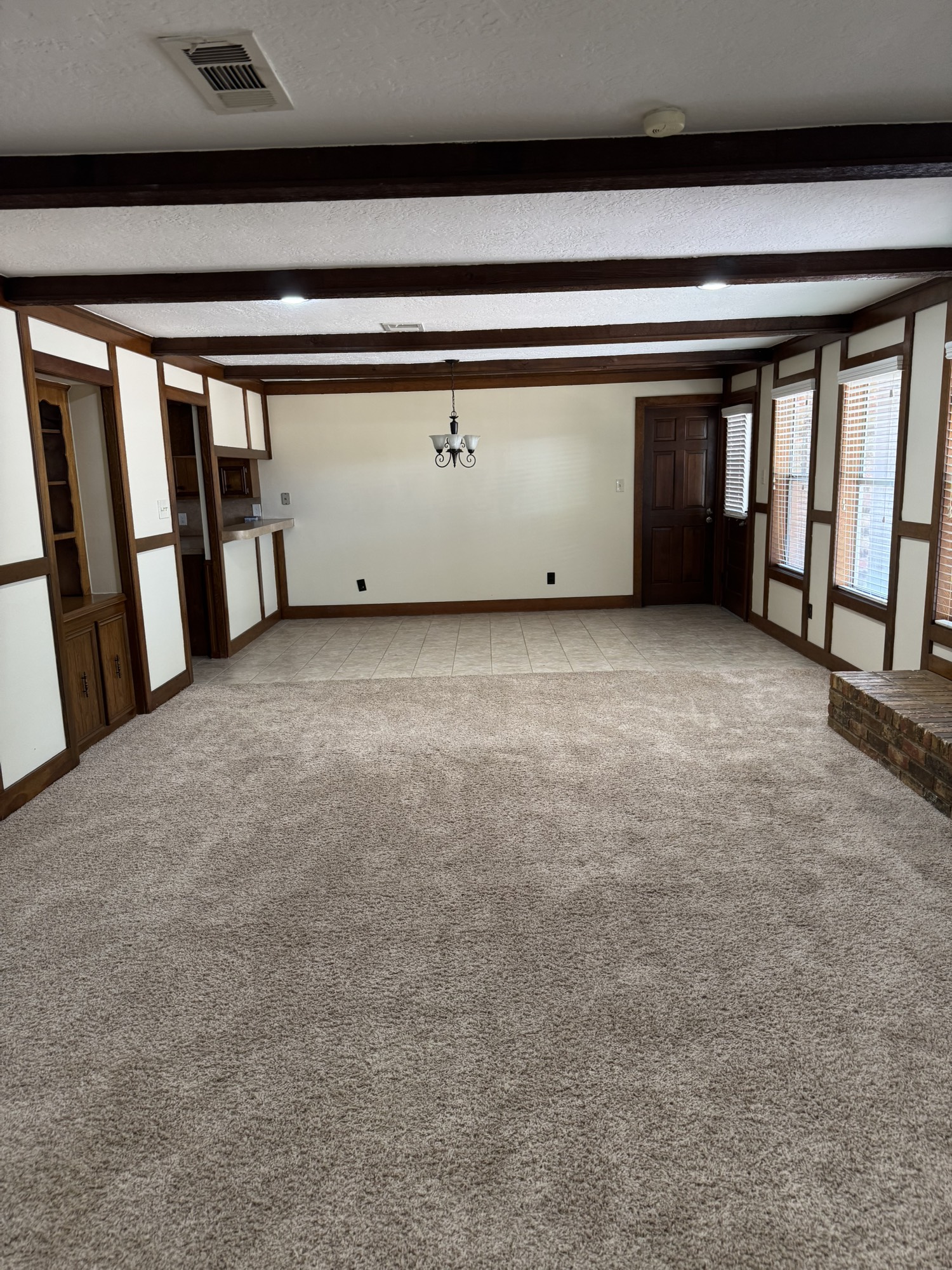 4 Kingsley Court Property Photo 3