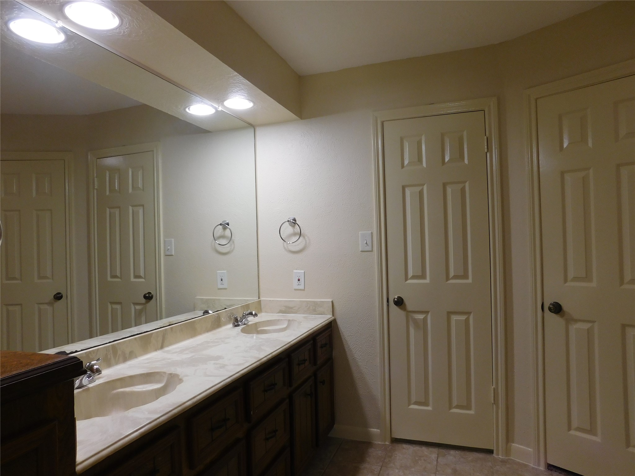 4 Kingsley Court Property Photo 8