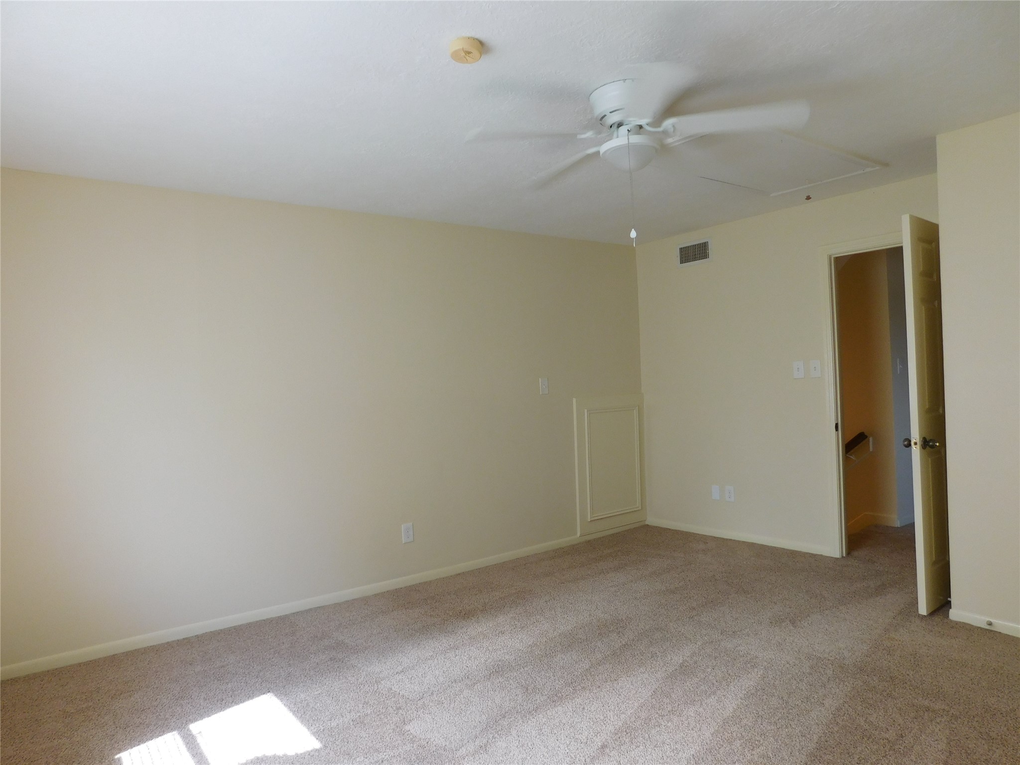 4 Kingsley Court Property Photo 11