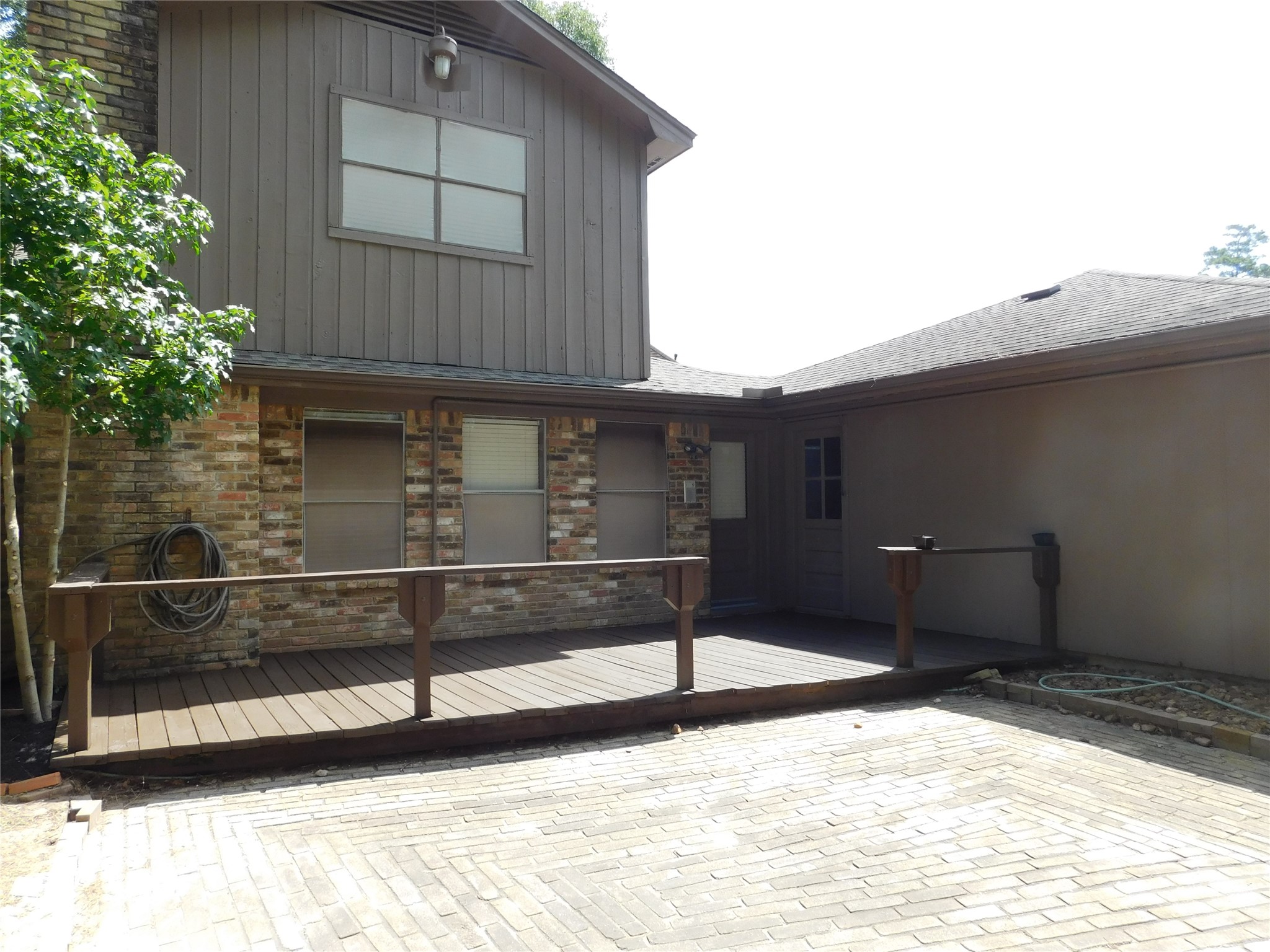 4 Kingsley Court Property Photo 17