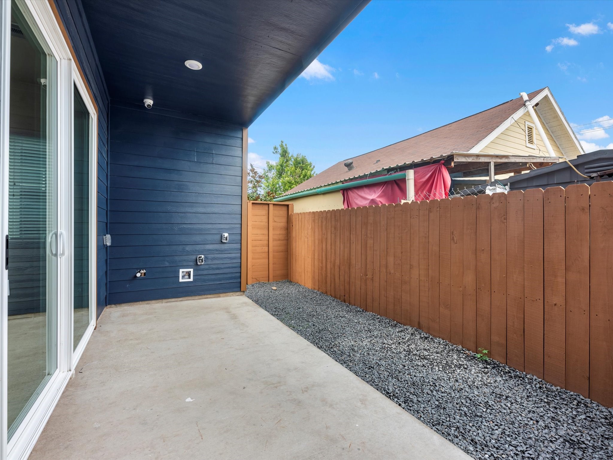 603 N Milby A Property Photo 29