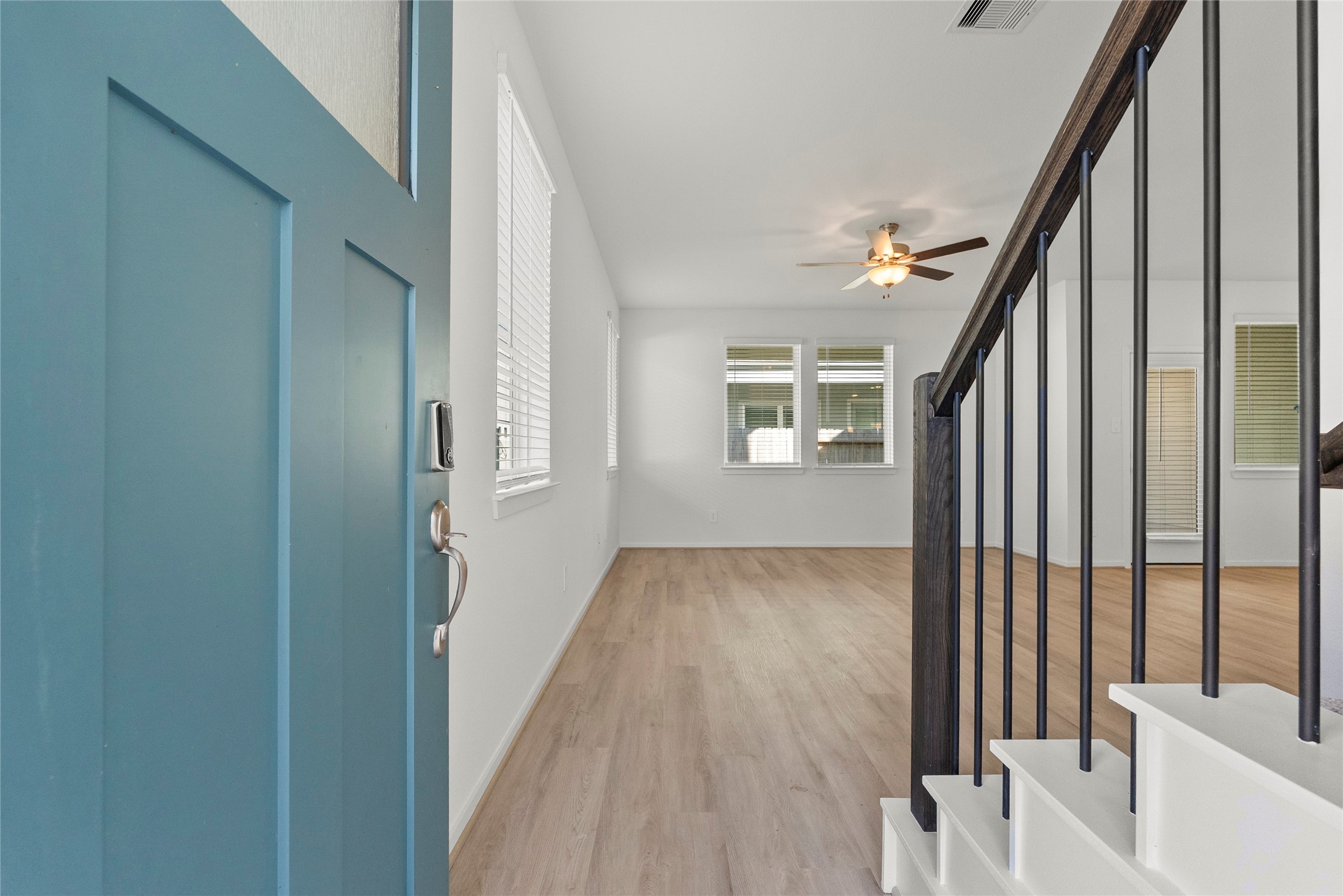702 Sand Dollar Drive Property Photo 3