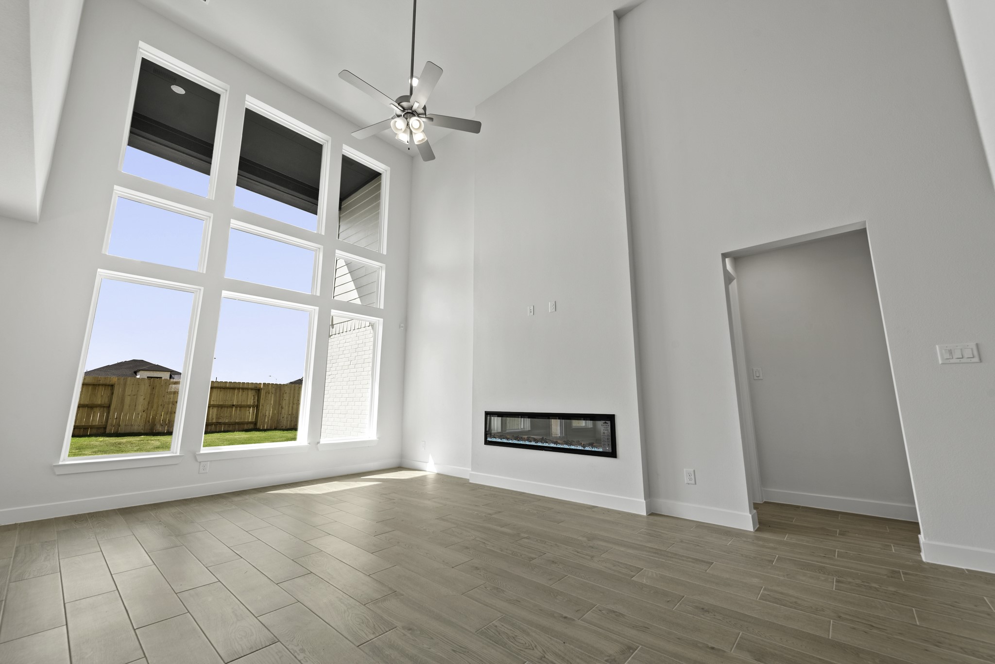 18827 Jade Grove Street Property Photo 5