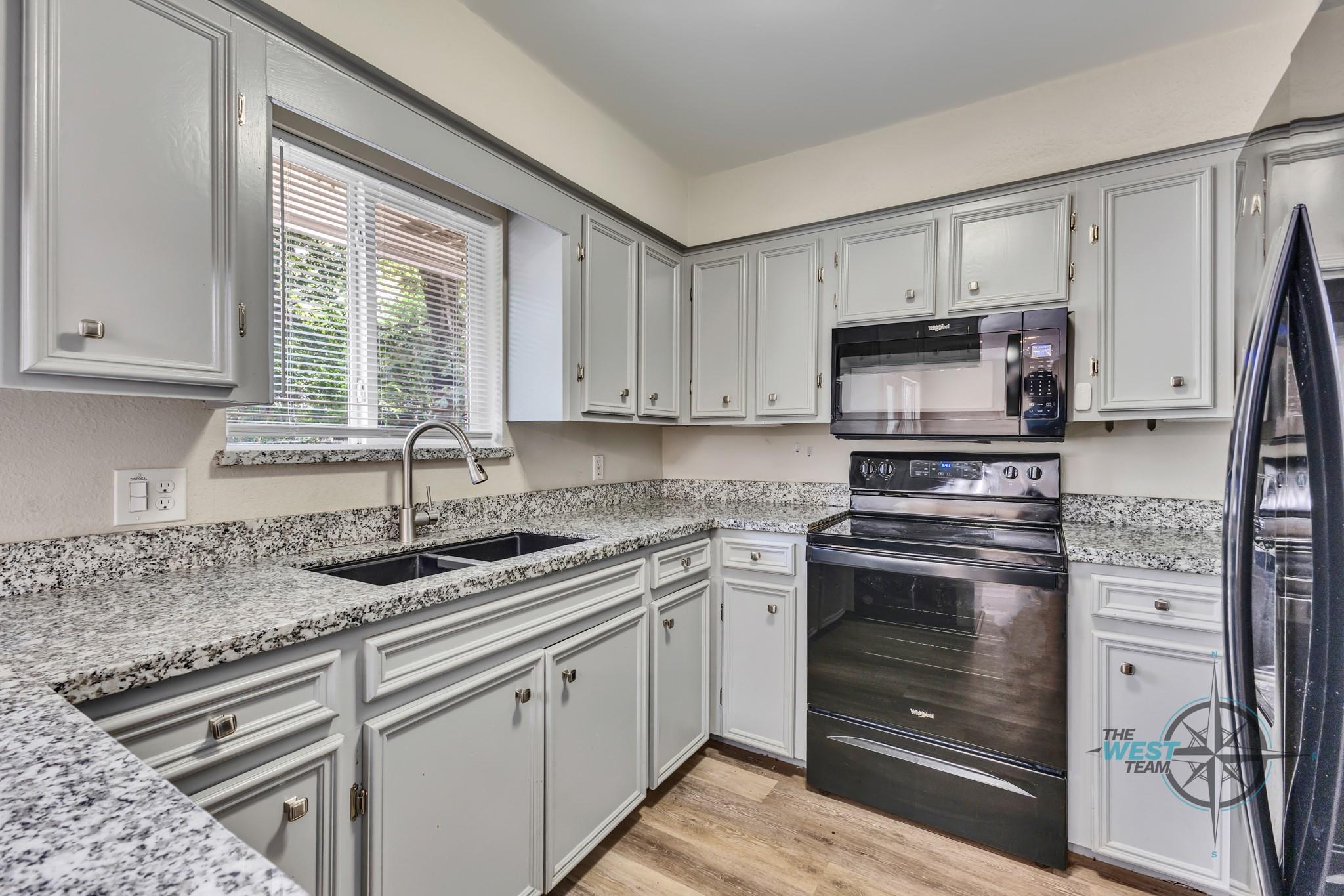 707 Hildred Avenue Property Photo 33