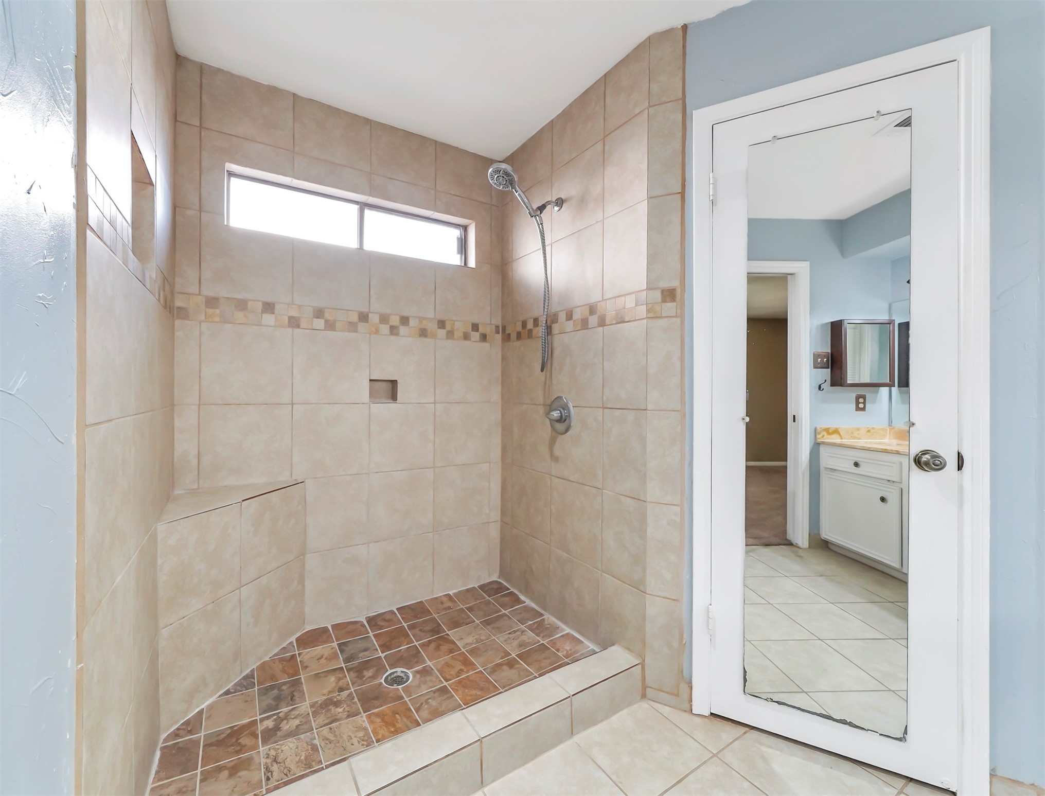 2304 Colleen Drive Property Photo 10