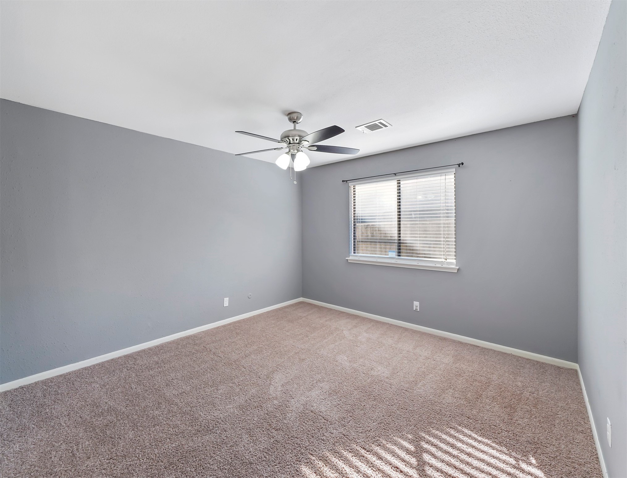 2304 Colleen Drive Property Photo 12