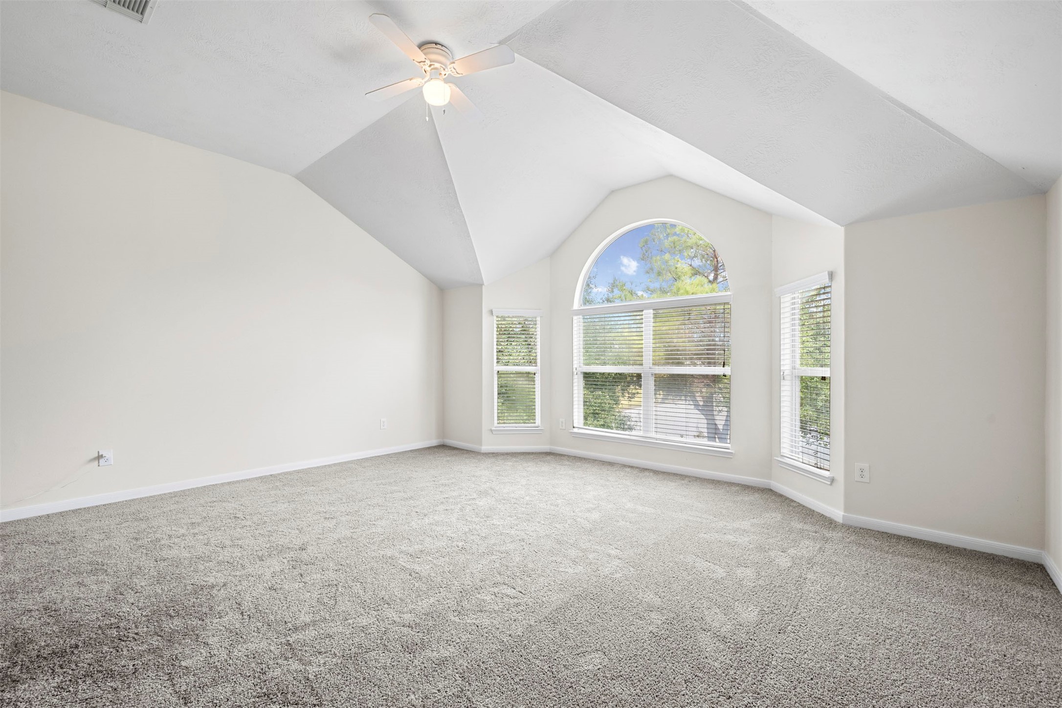 7711 Summer Shore Drive Property Photo 25