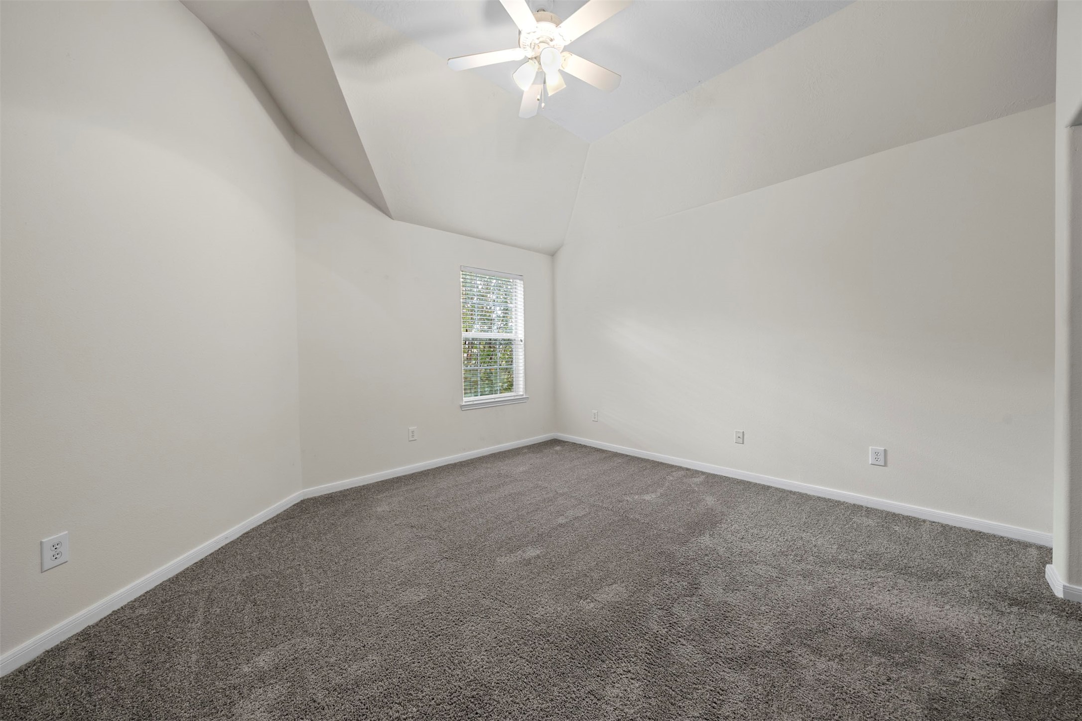 7711 Summer Shore Drive Property Photo 31