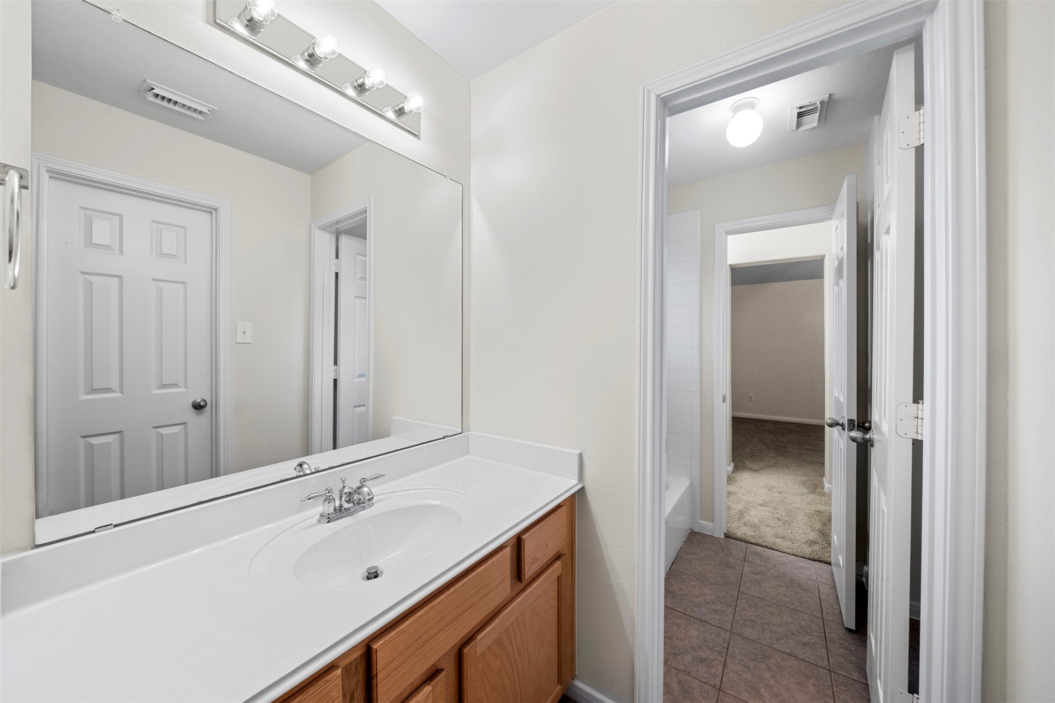7711 Summer Shore Drive Property Photo 33