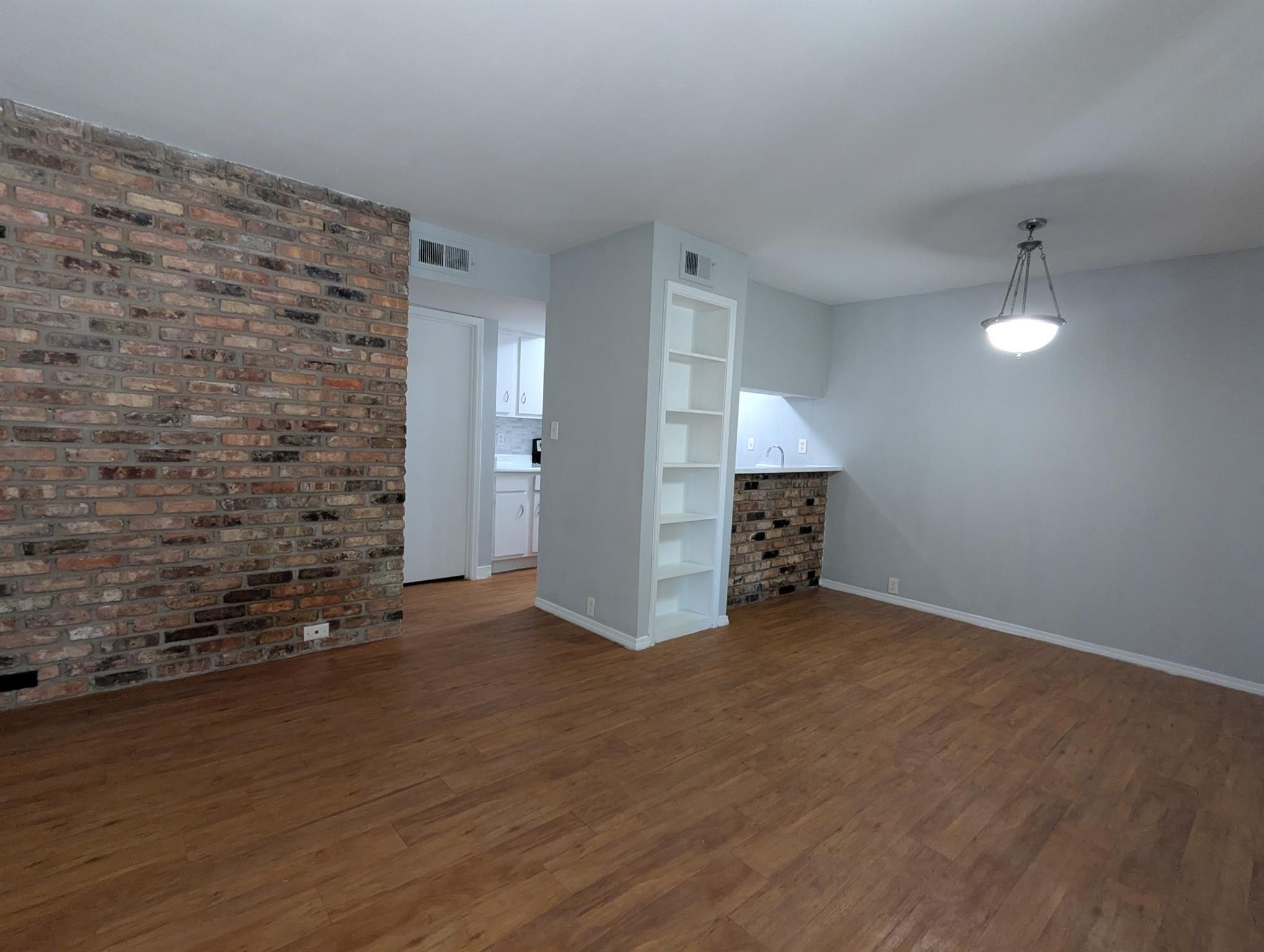 600 Heights Boulevard 4 Property Photo 1