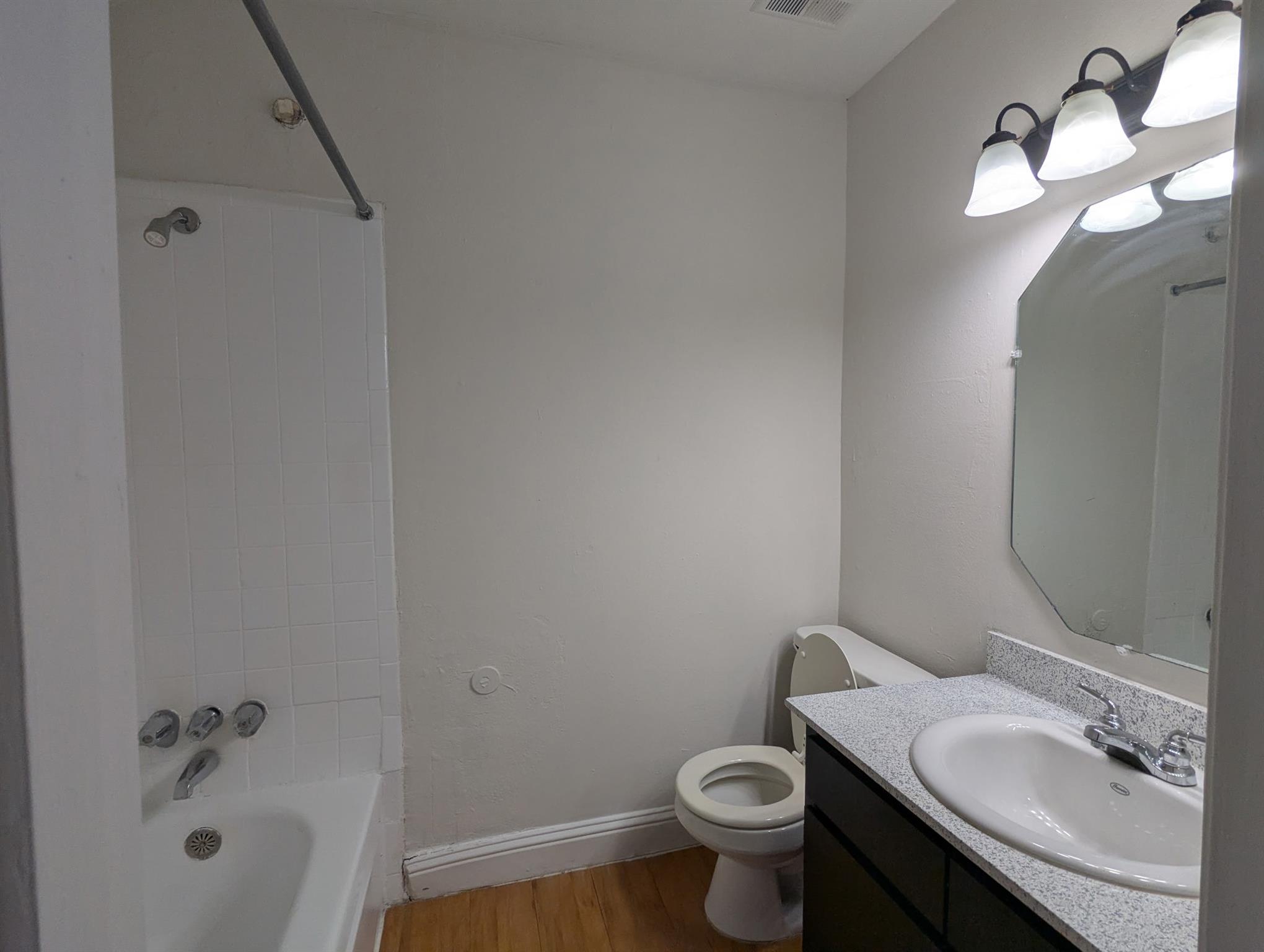 600 Heights Boulevard 4 Property Photo 7