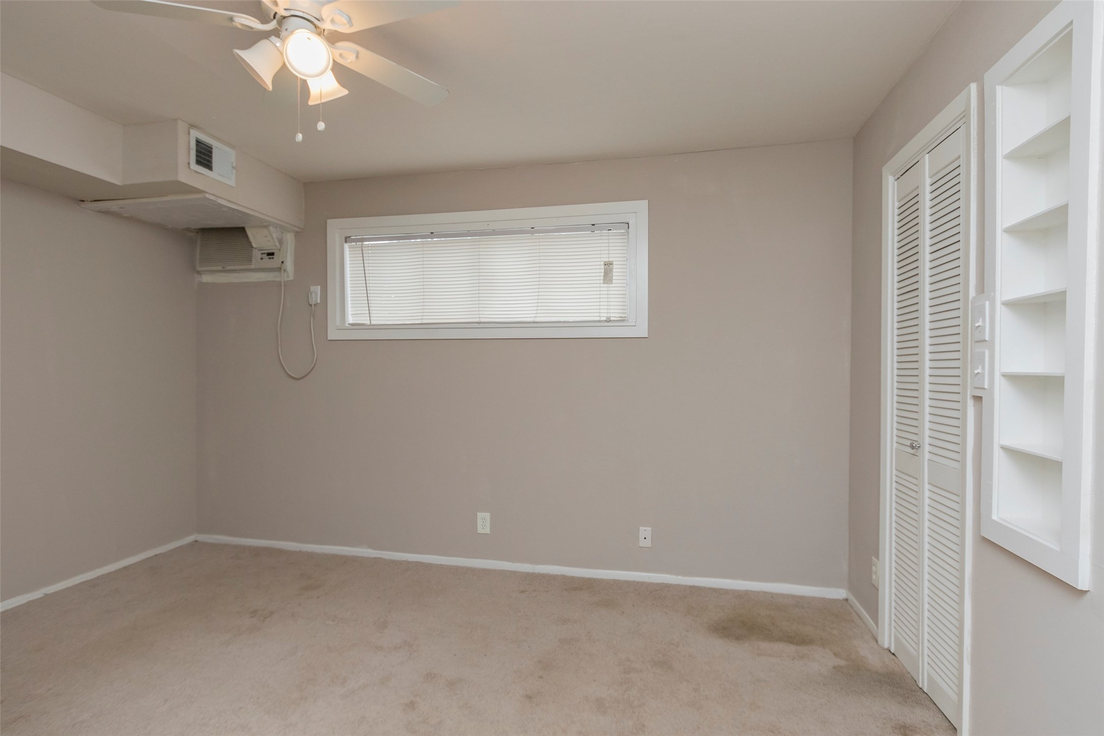 1401 Kipling 18 Property Photo 11