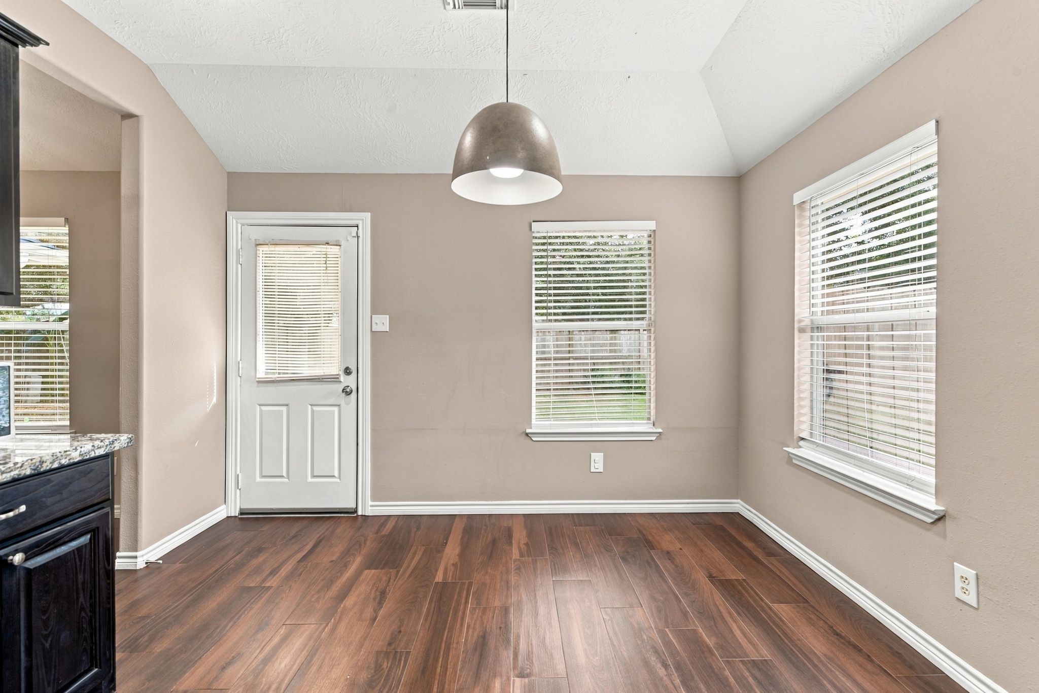 6754 River Ridge Lane Property Photo 17