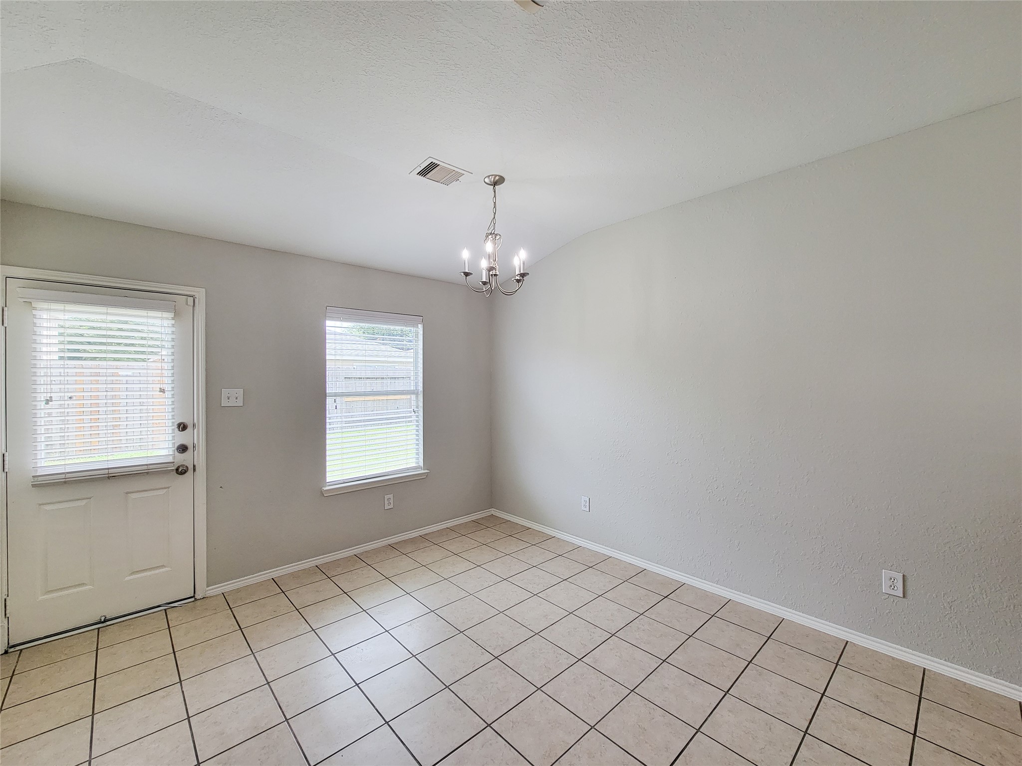 7438 Fox Knoll Property Photo 15