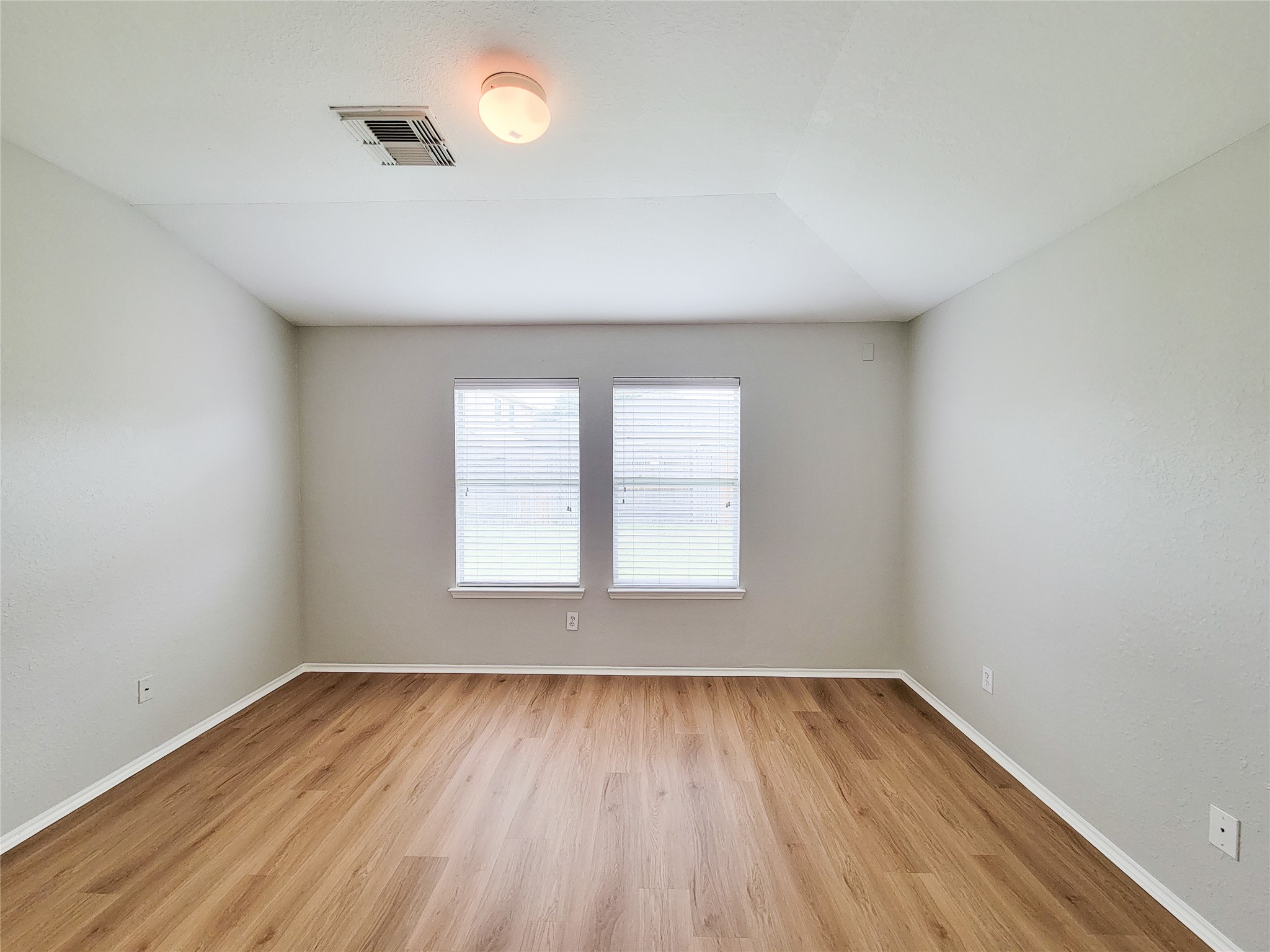 7438 Fox Knoll Property Photo 23