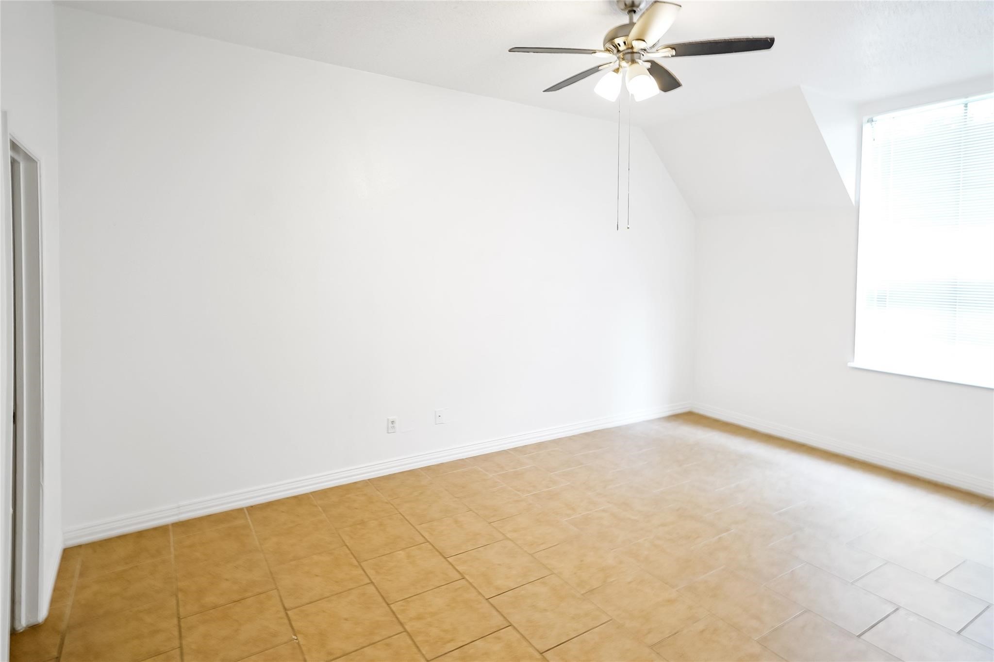 2107 Hazlitt Drive Property Photo 7