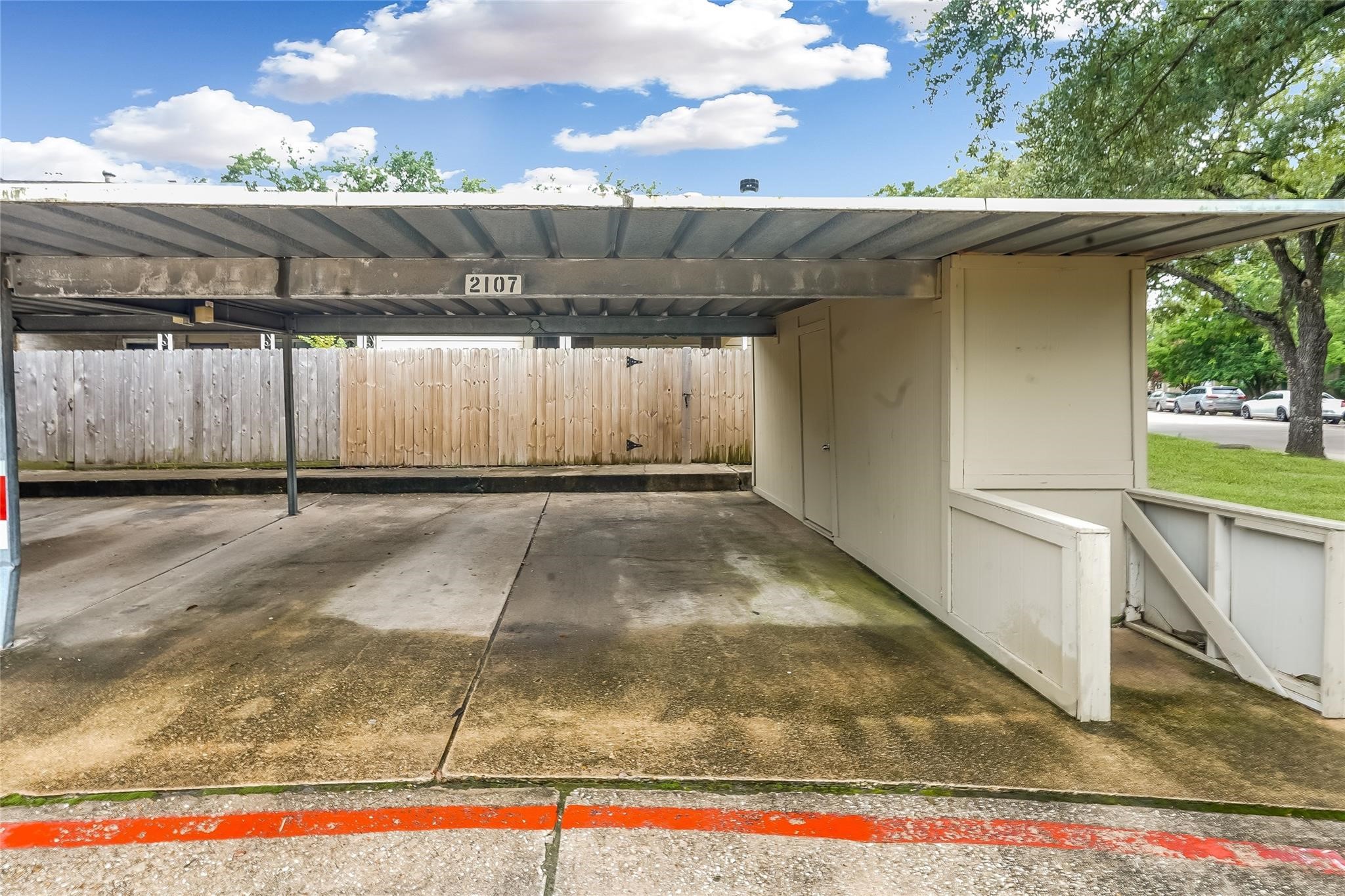 2107 Hazlitt Drive Property Photo 11
