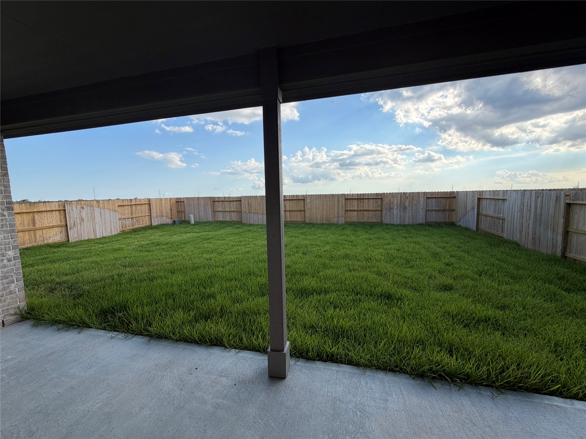 8218 Rustic Pine Trail Property Photo 11
