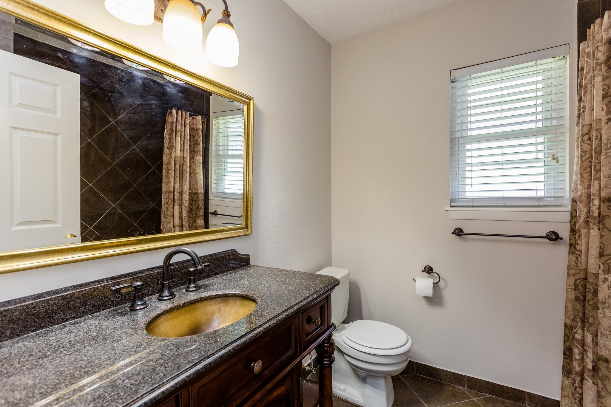 2807 Prescott Street Property Photo 20