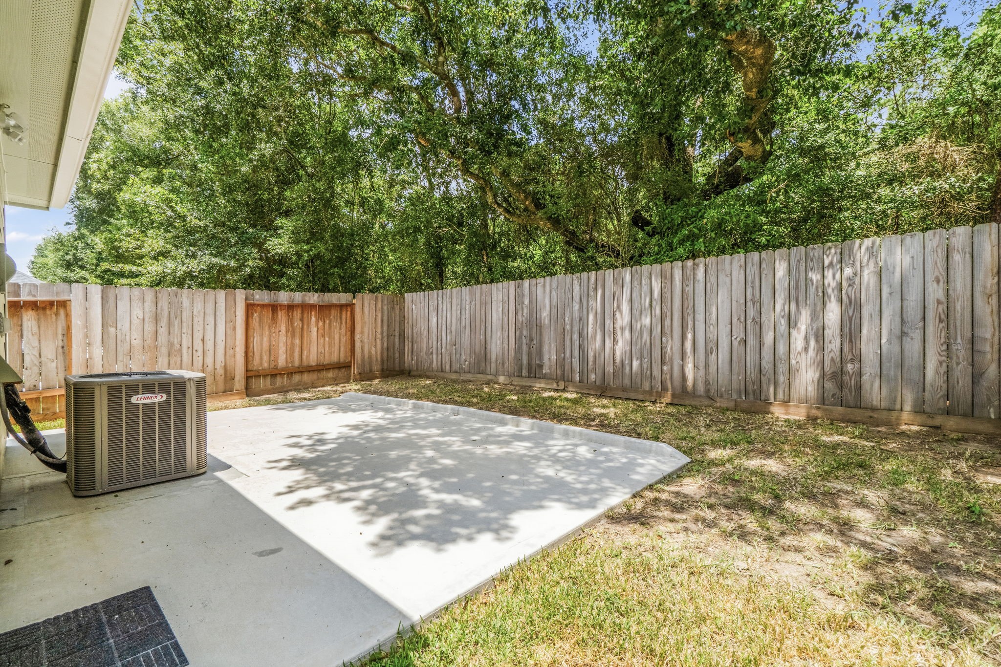 16367 Jasmine Marie Place Property Photo 2