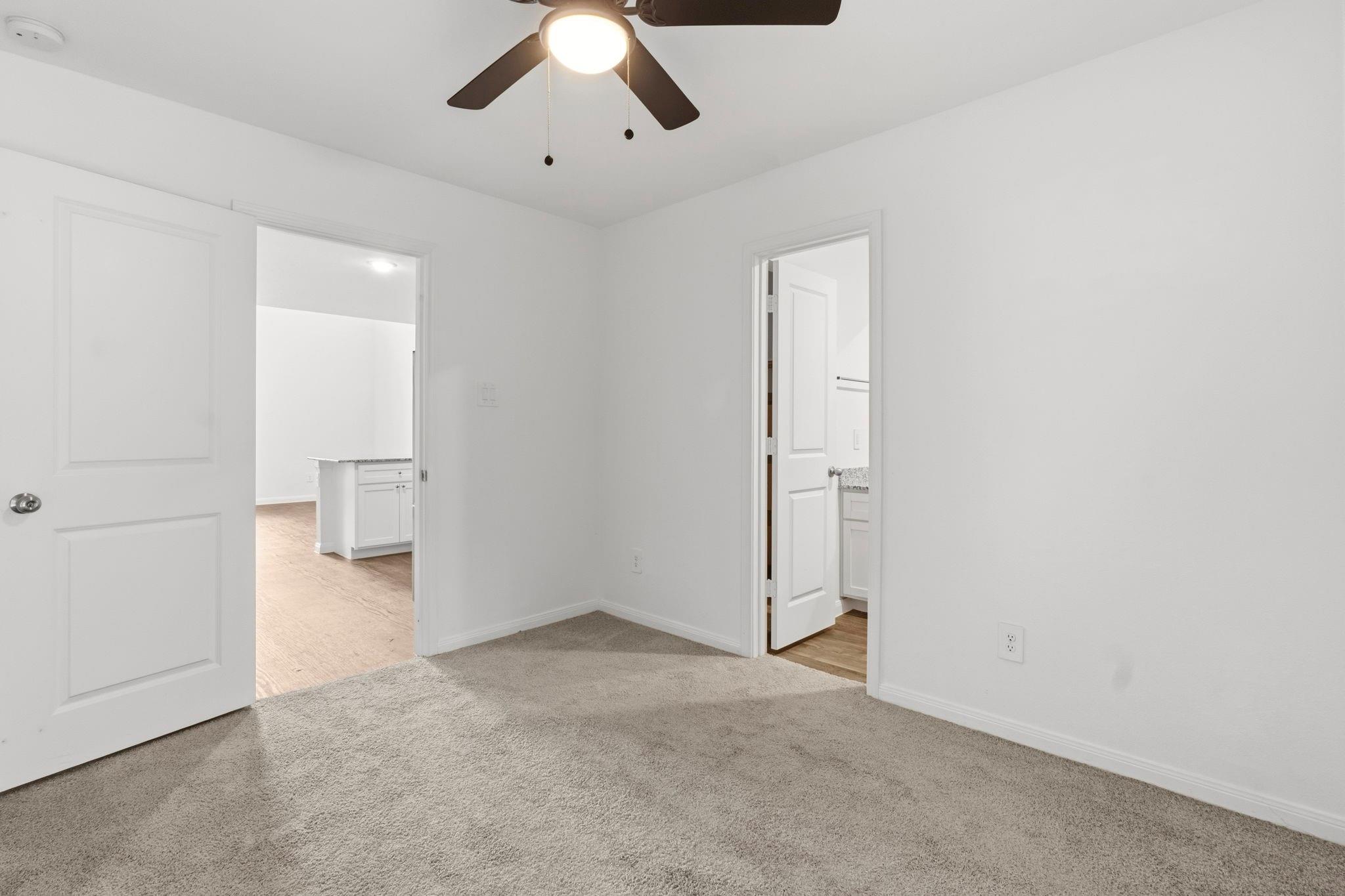 16367 Jasmine Marie Place Property Photo 10