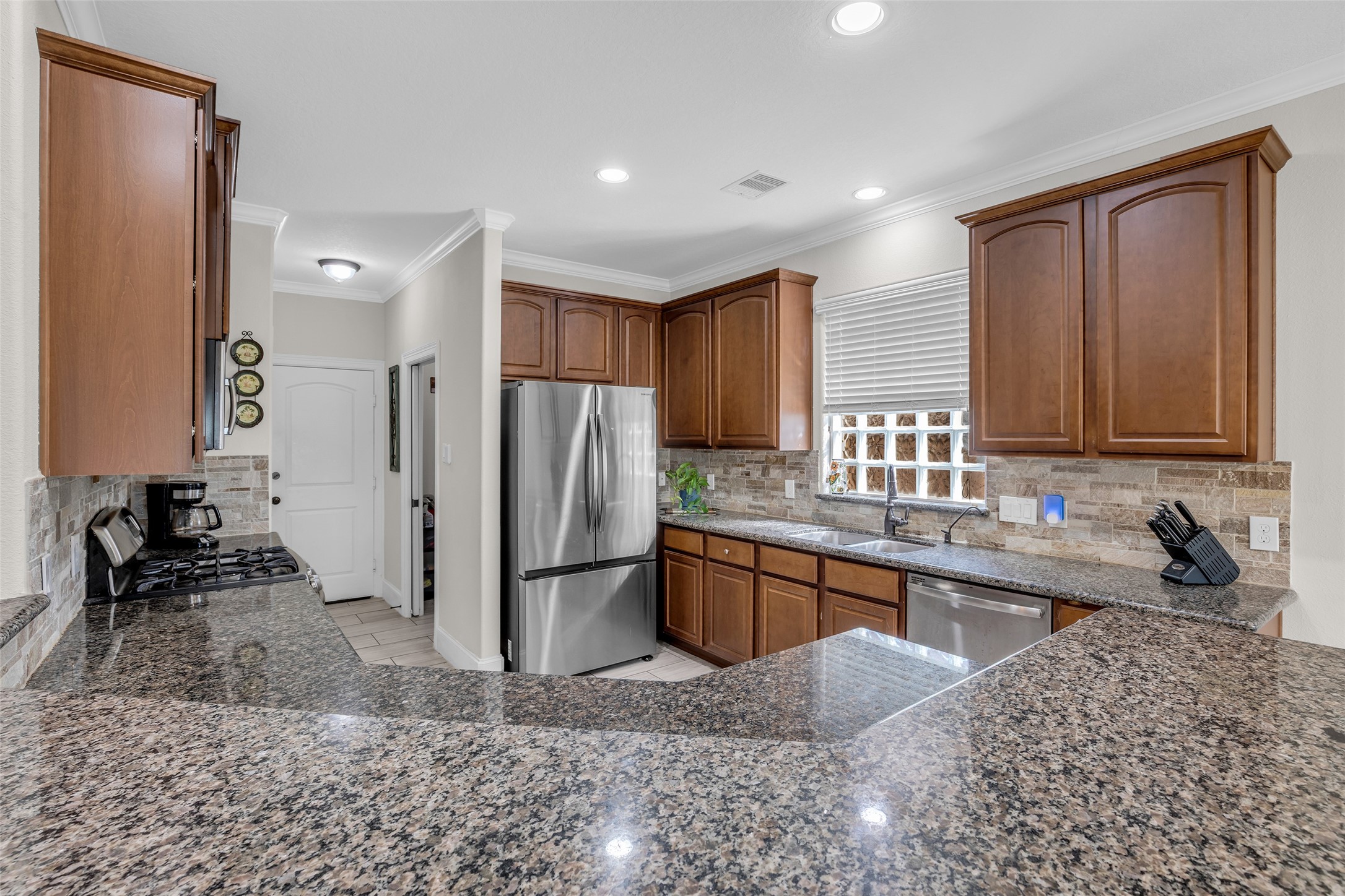 3614 Verona Property Photo 5