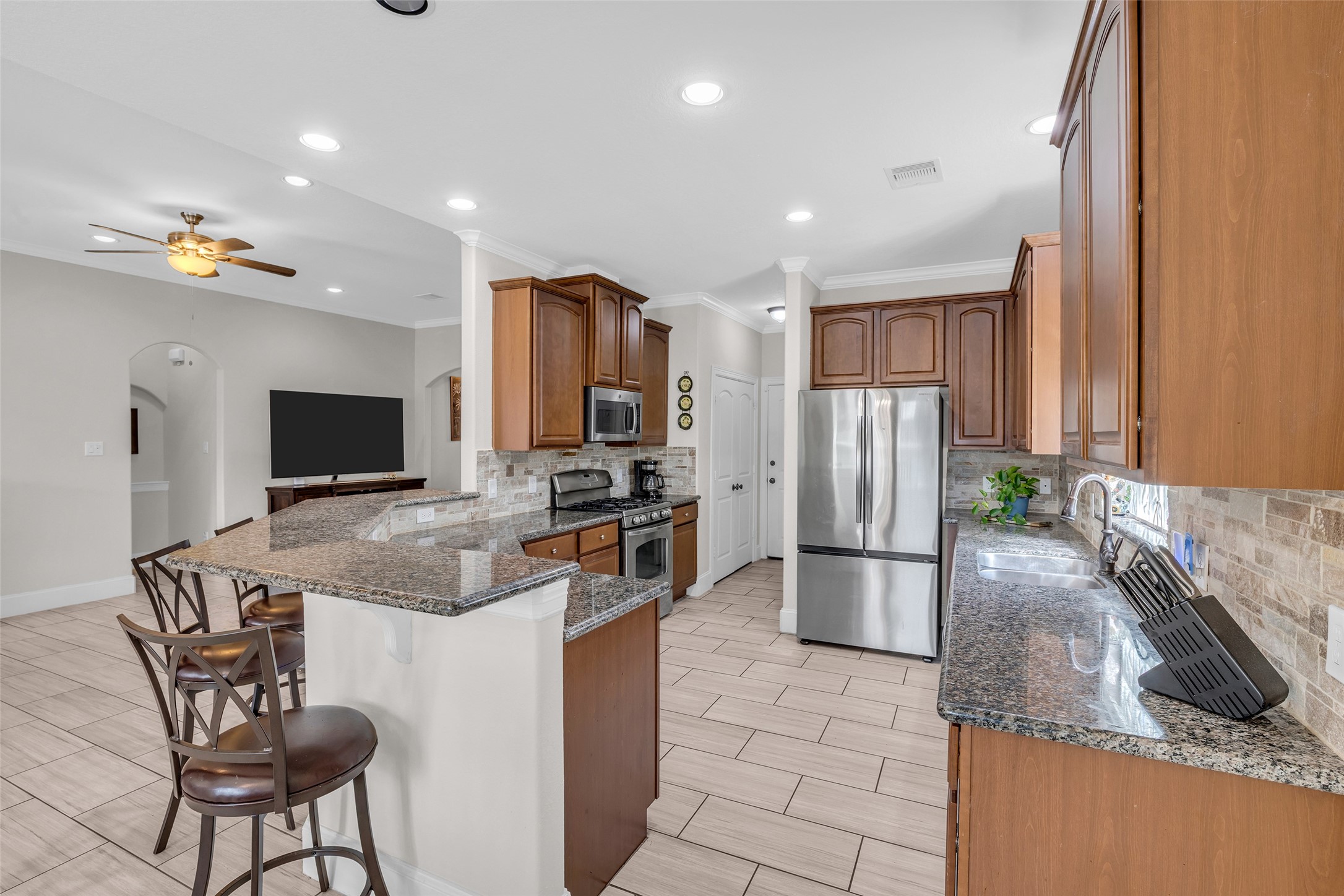 3614 Verona Property Photo 7