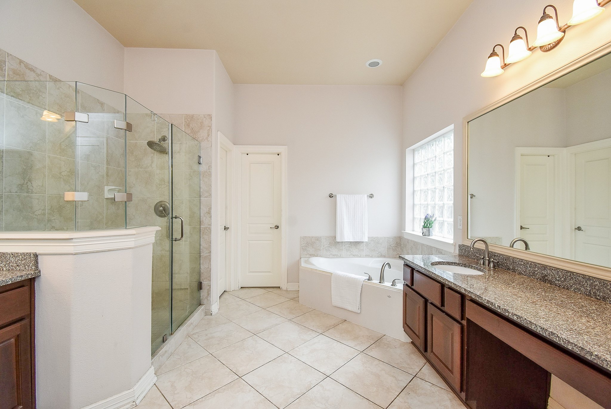 1619 Caledonia Trail Property Photo 23