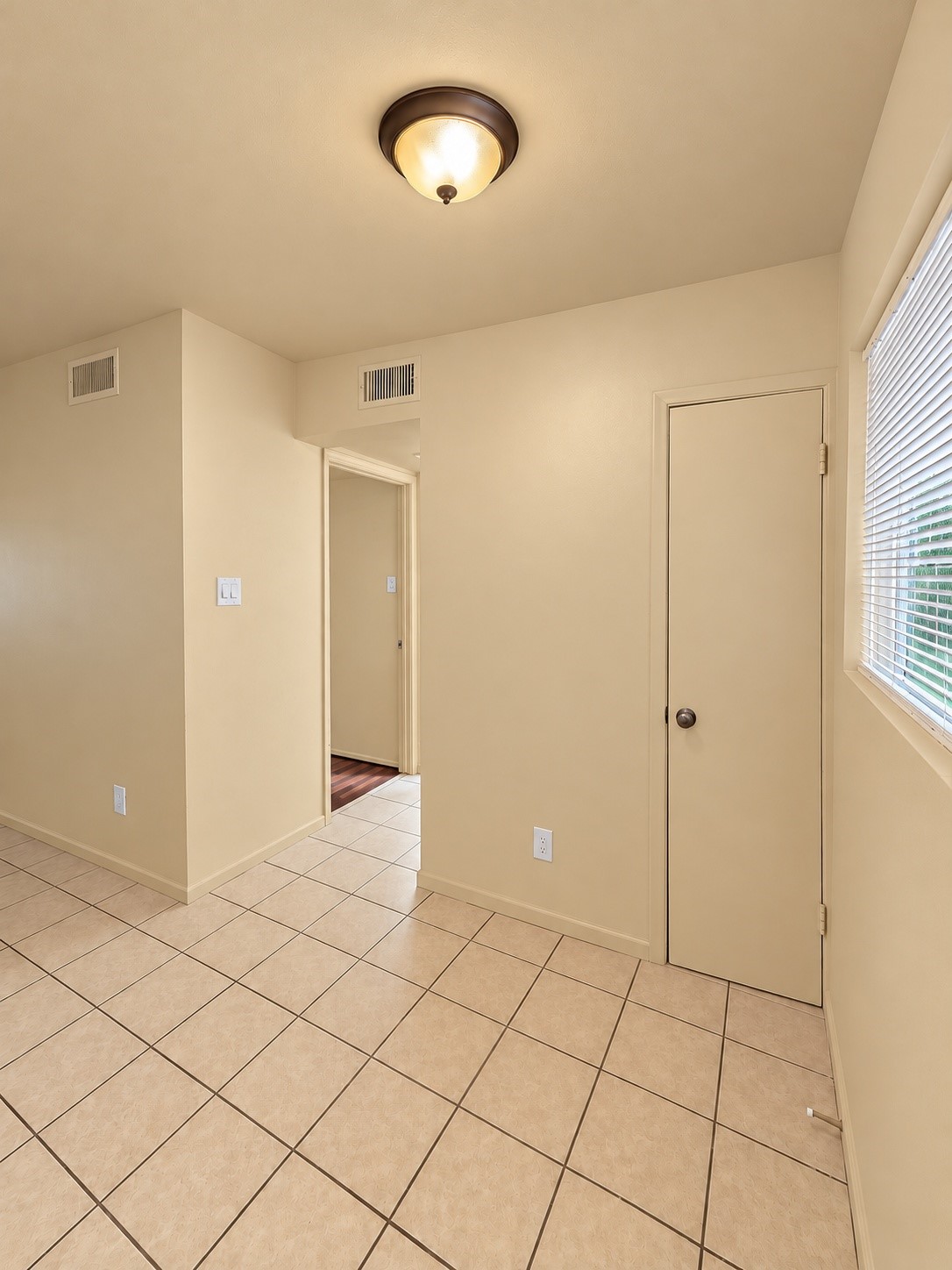 5200 Michaux Street 6 Property Photo 4