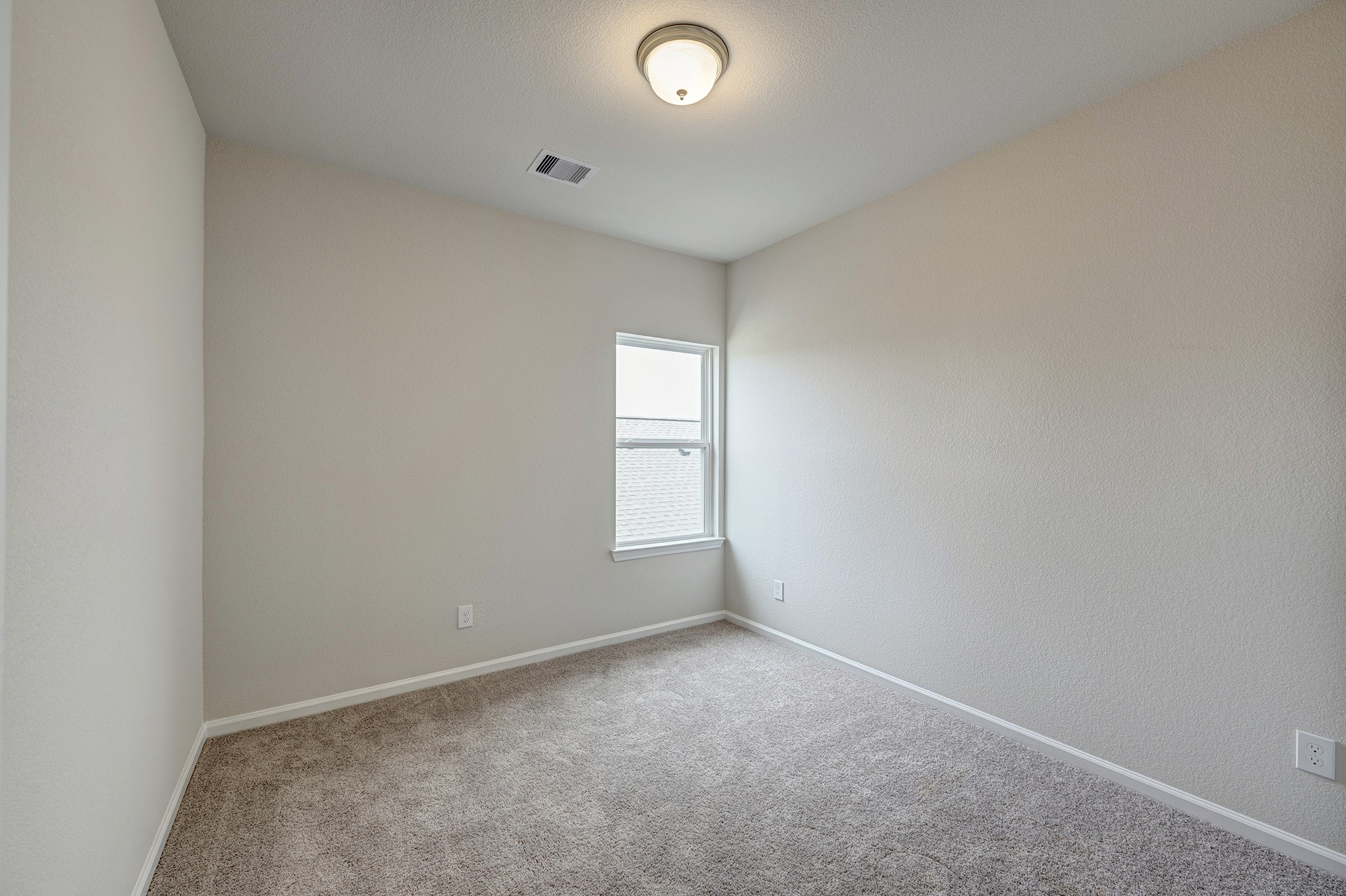 2714 Pebble Whisper Drive Property Photo 11