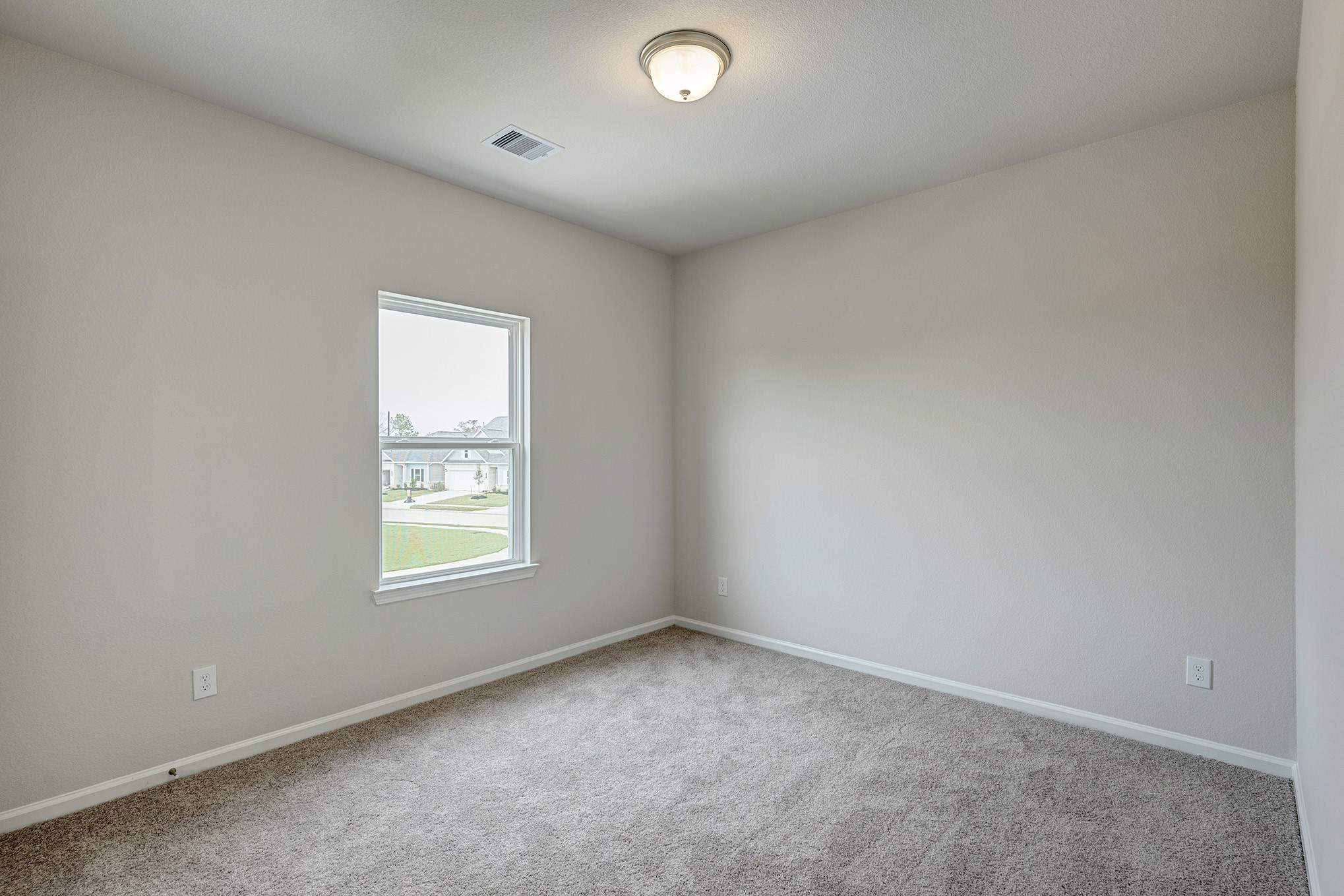 2714 Pebble Whisper Drive Property Photo 12