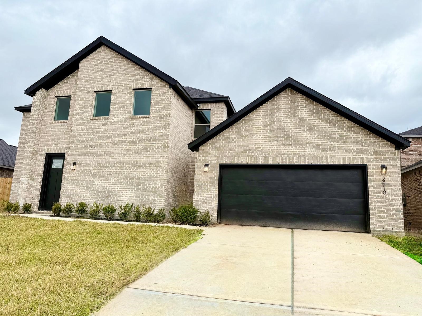 2518 Liguria Ln Property Photo 1
