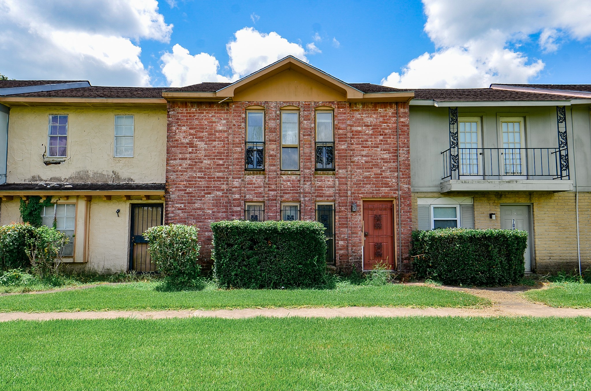 7047 Chasewood Drive Property Photo 1