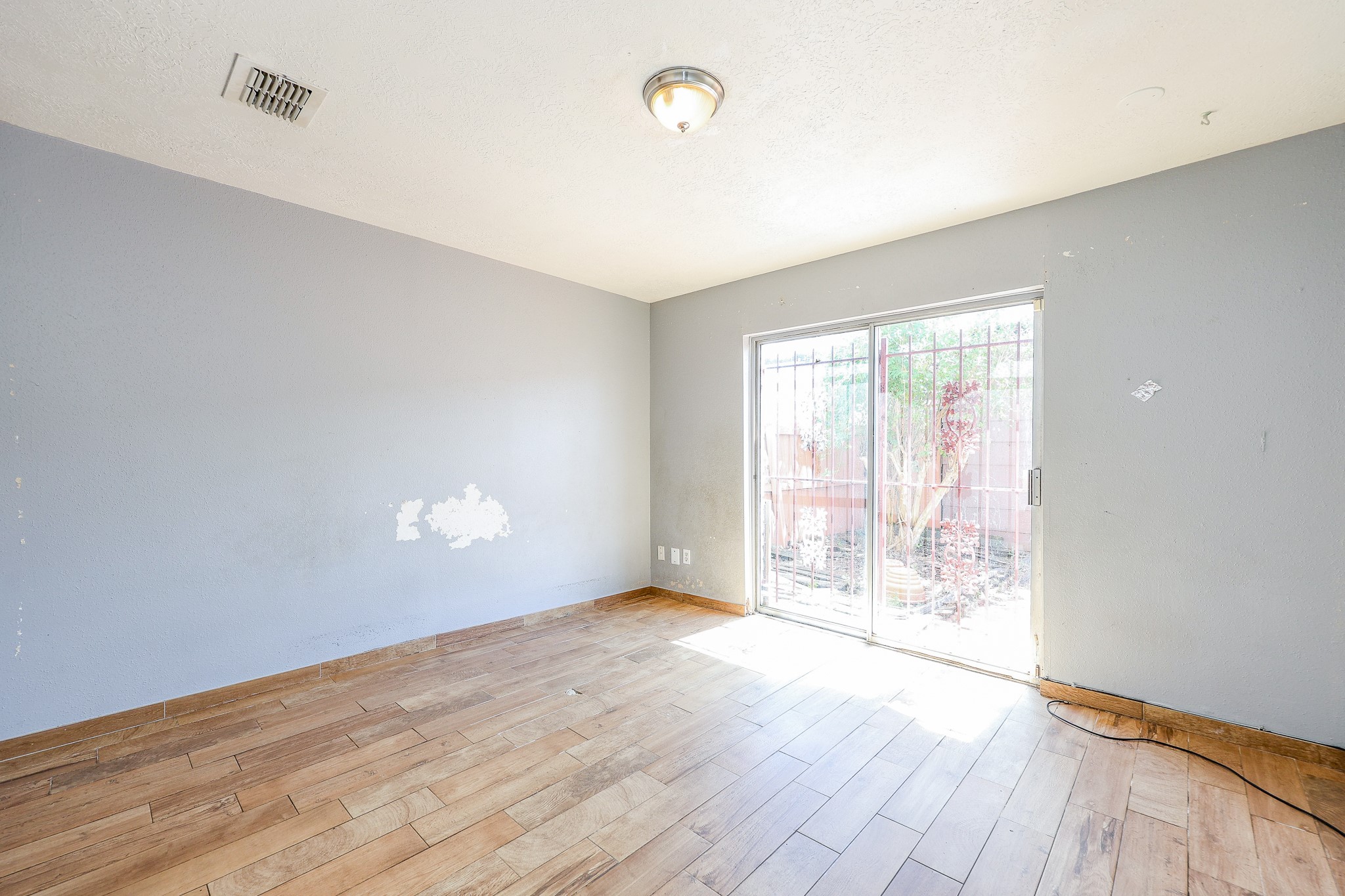 7047 Chasewood Drive Property Photo 11