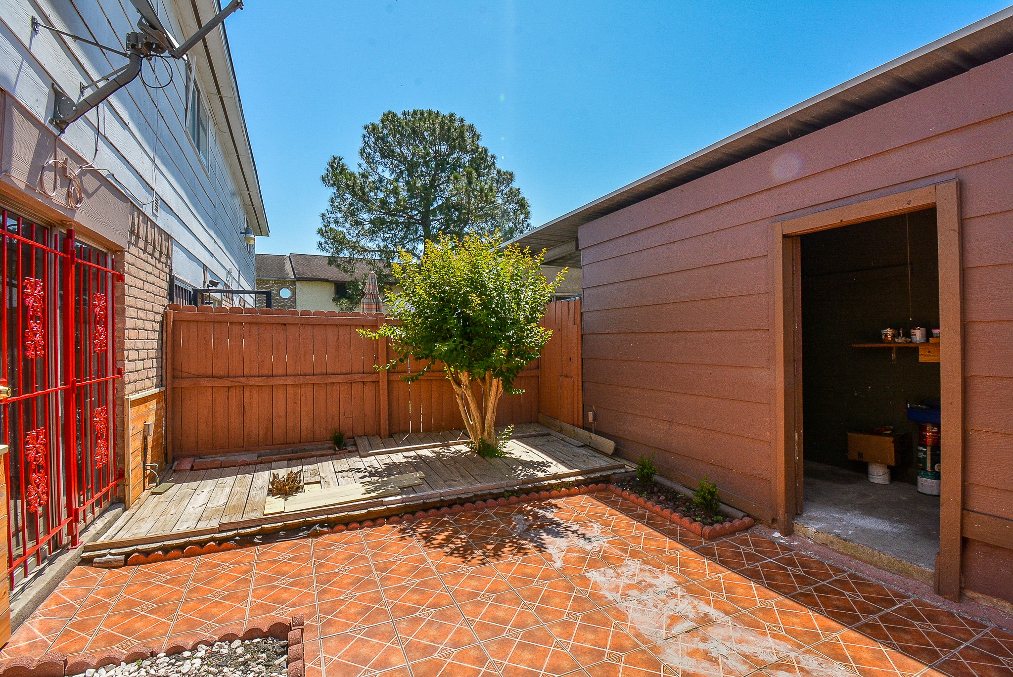 7047 Chasewood Drive Property Photo 24
