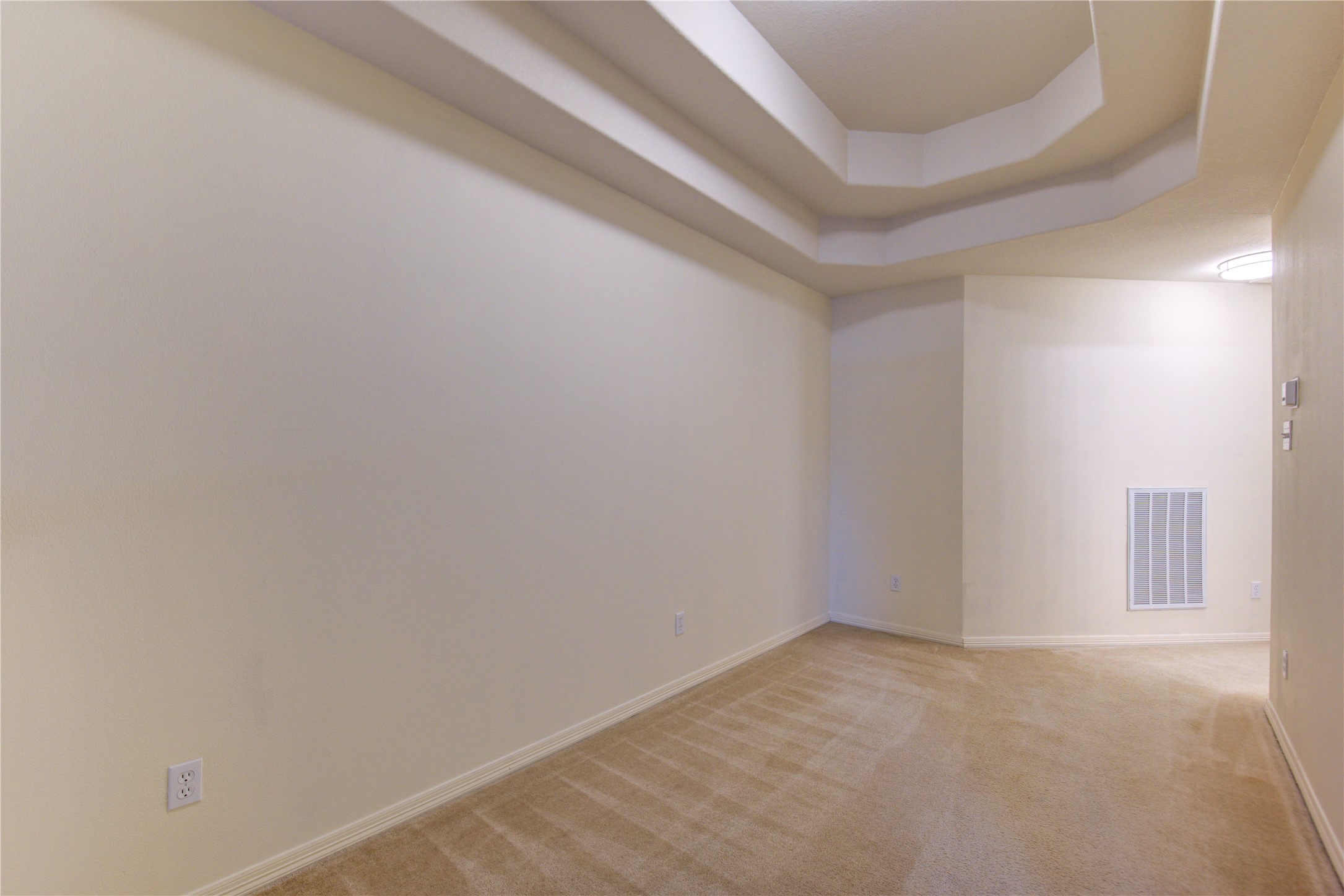 7611 S Linpar Court Property Photo 26